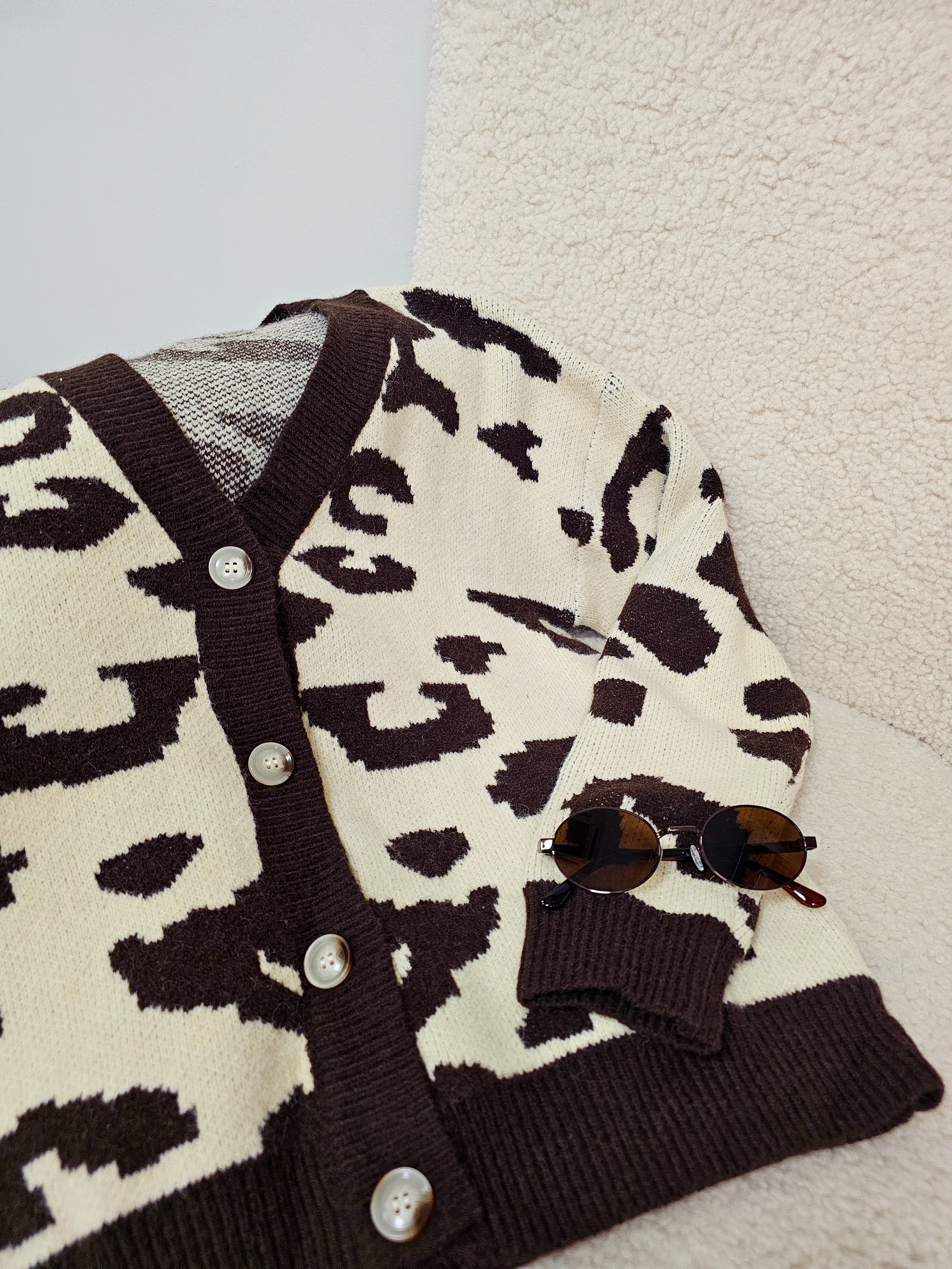 Megztukas ,,Brown leo"