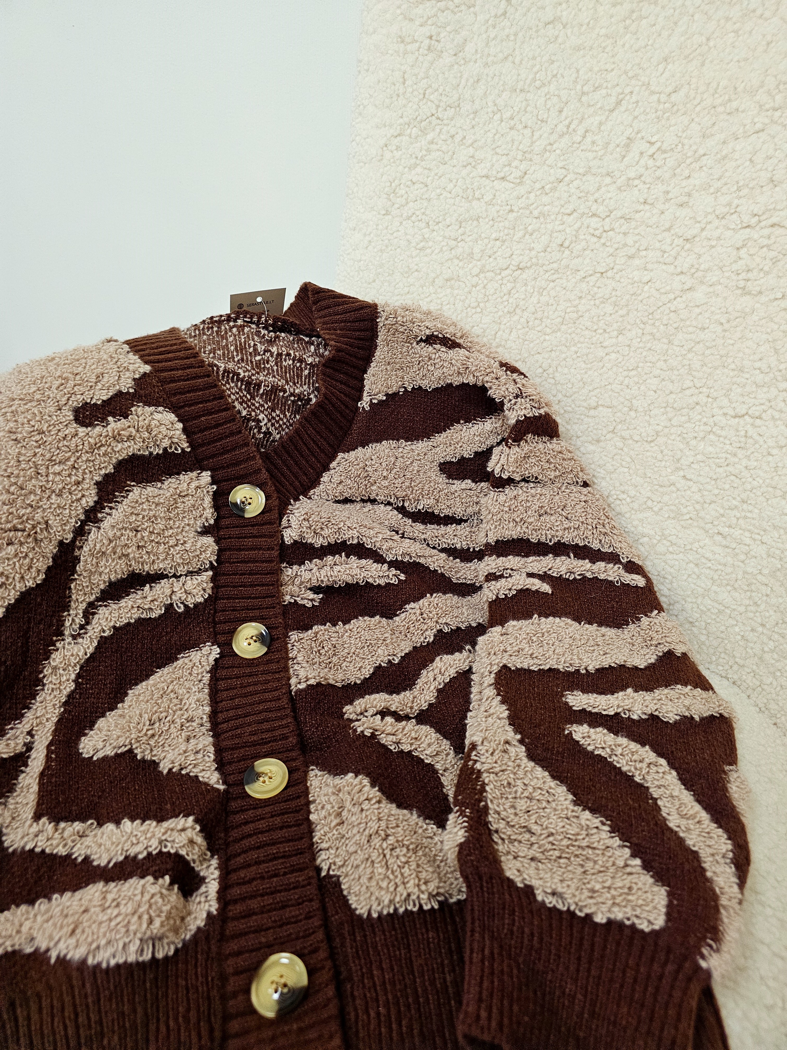 Megztukas ,,Soft brown"