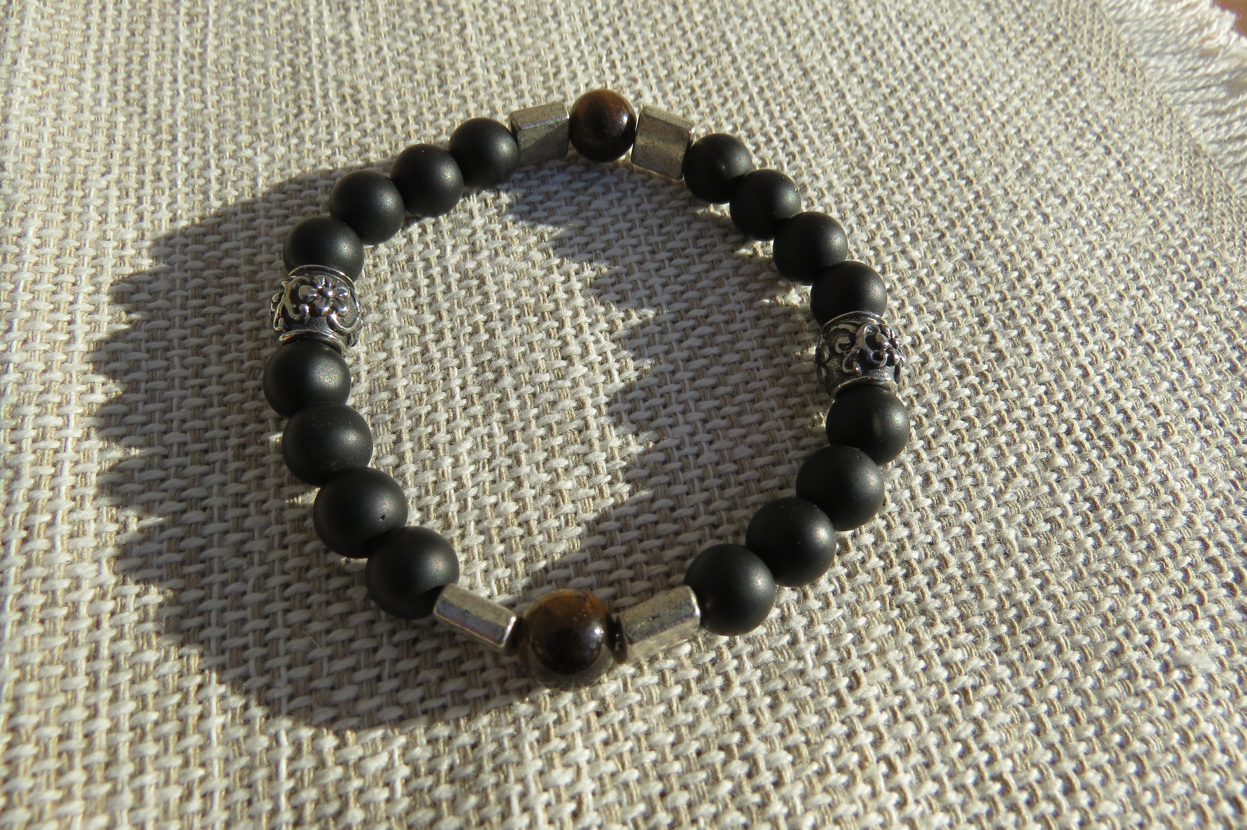 Bracelet en pierres naturelles