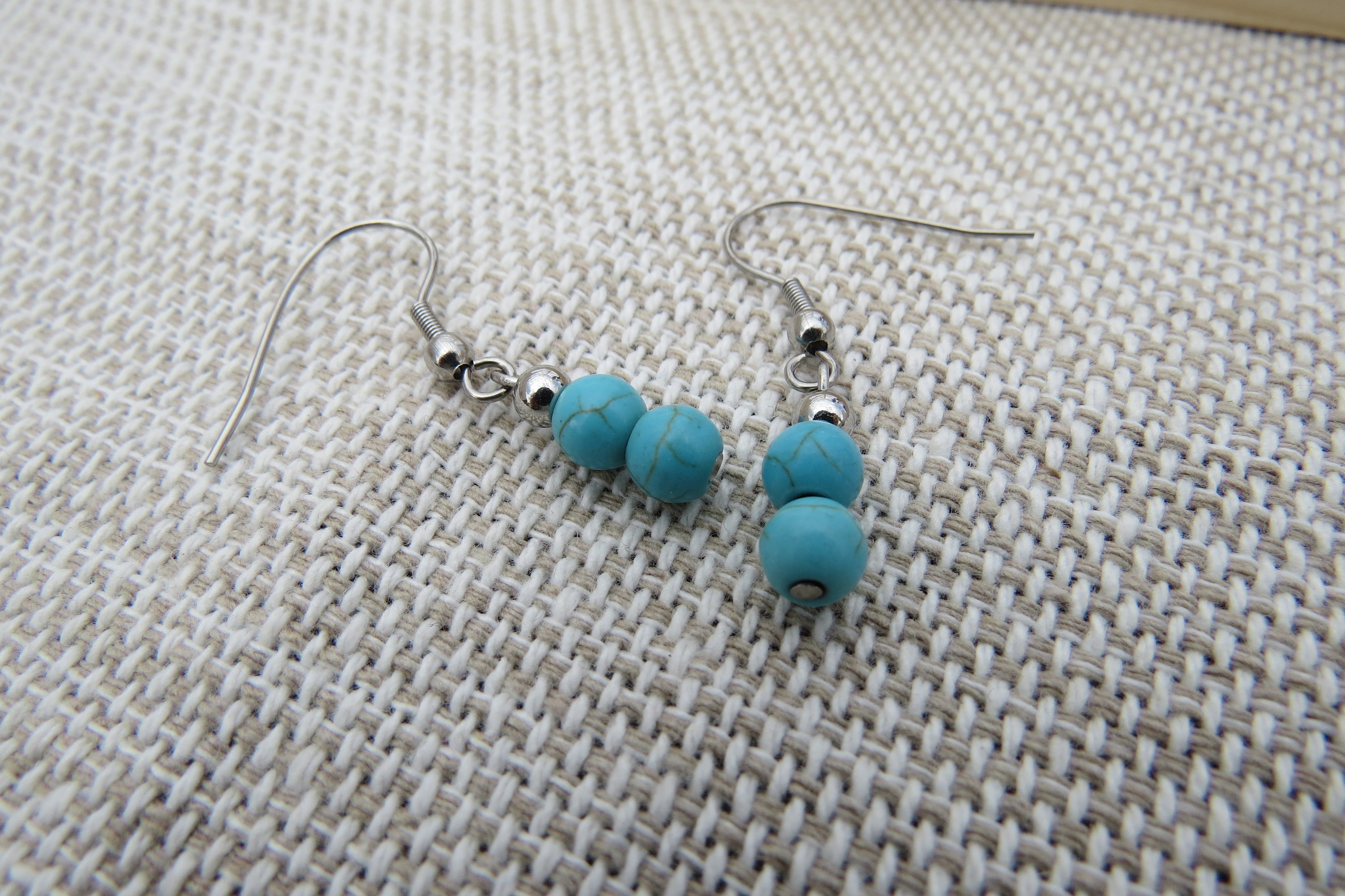 Boucles d'oreilles Howlite