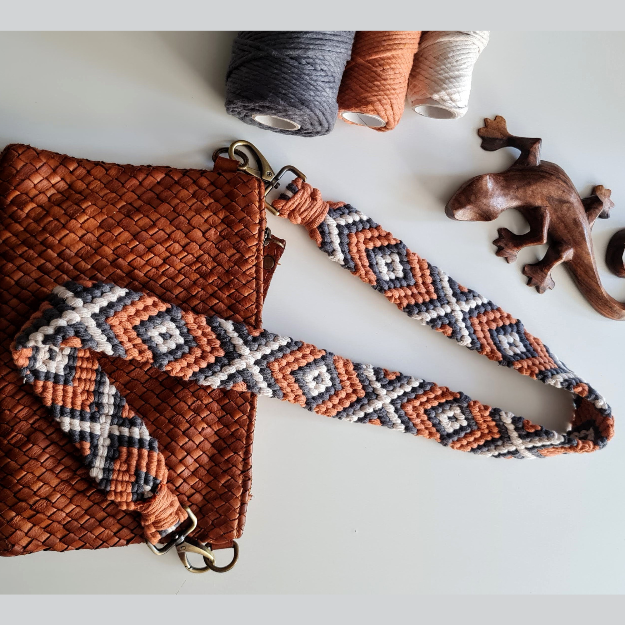 DIY Macrame Strap Kit, Macrame pattern, Video Tutorial and Materials