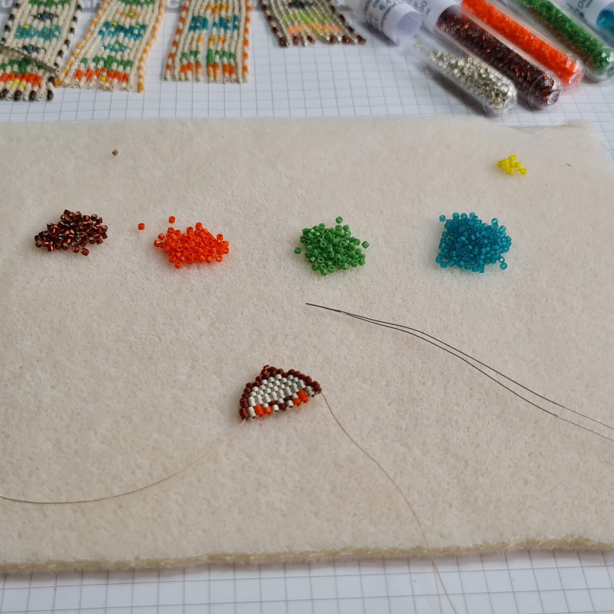Tulips & Butterflies Beaded Fringe Earrings Pattern 