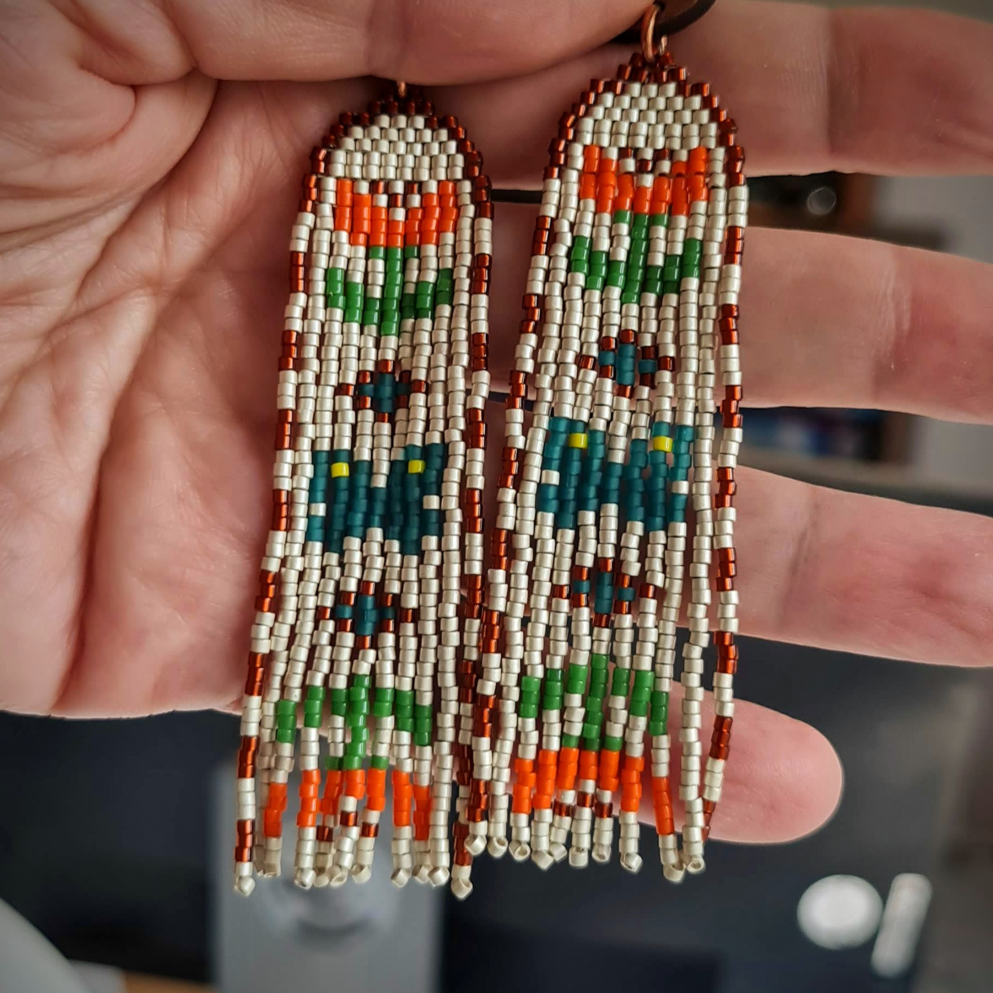Tulips & Butterflies Beaded Fringe Earrings Pattern 