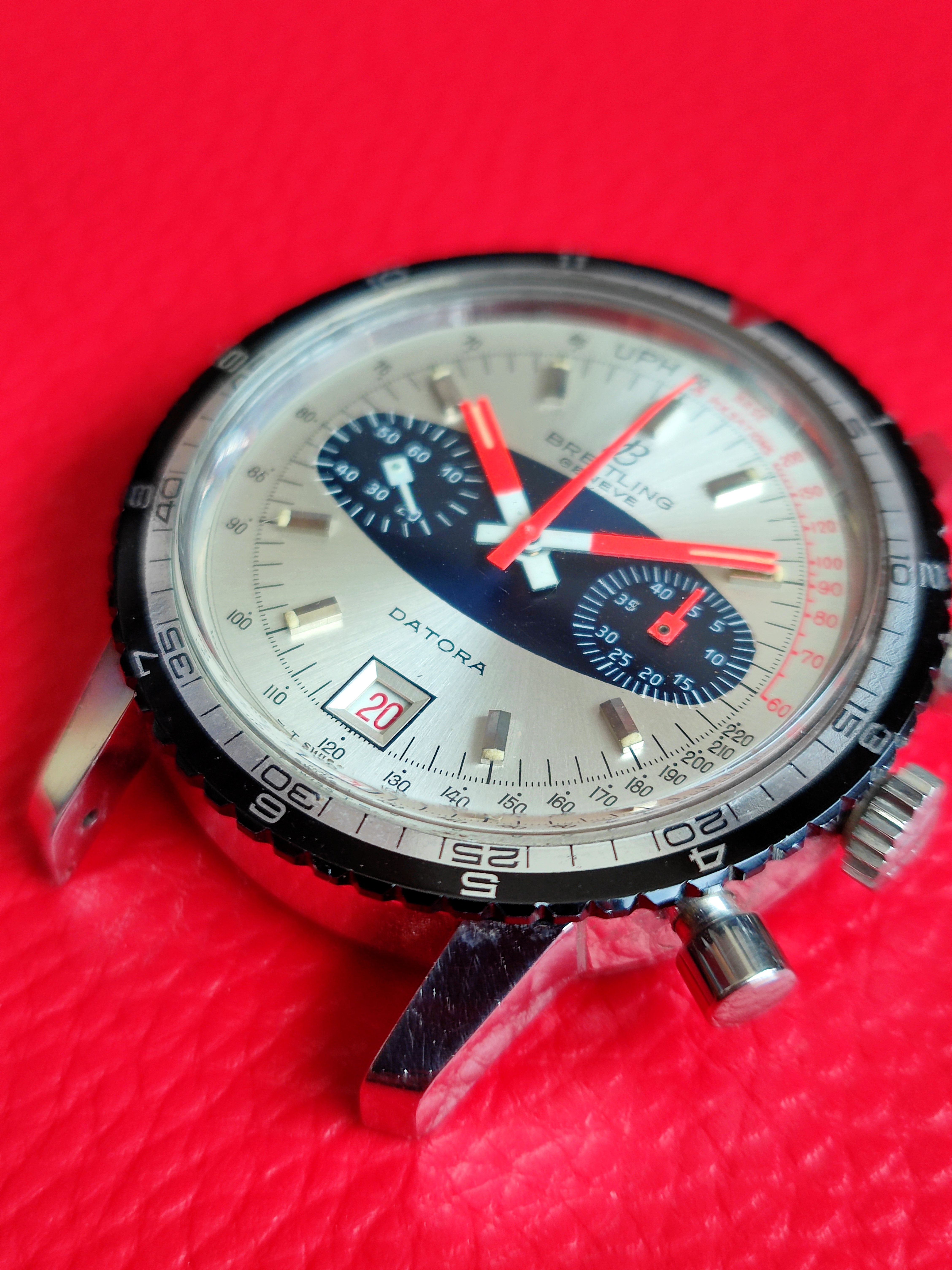 1969 Breitling Datora 2031 “Surfboard” Driver’s Chronograph