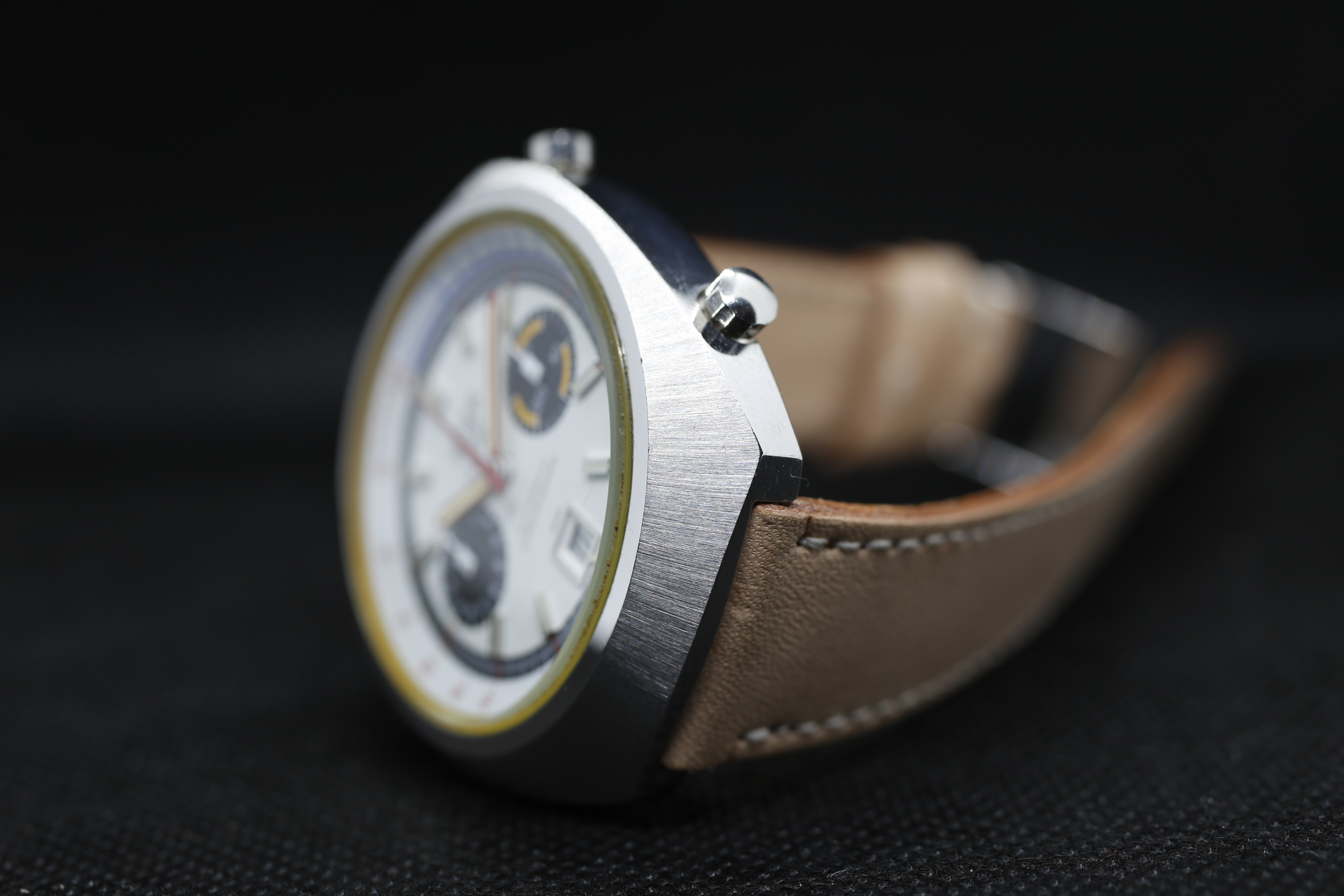 Montreal ref 110.503W (White Dial) Cal.12  *NOS*