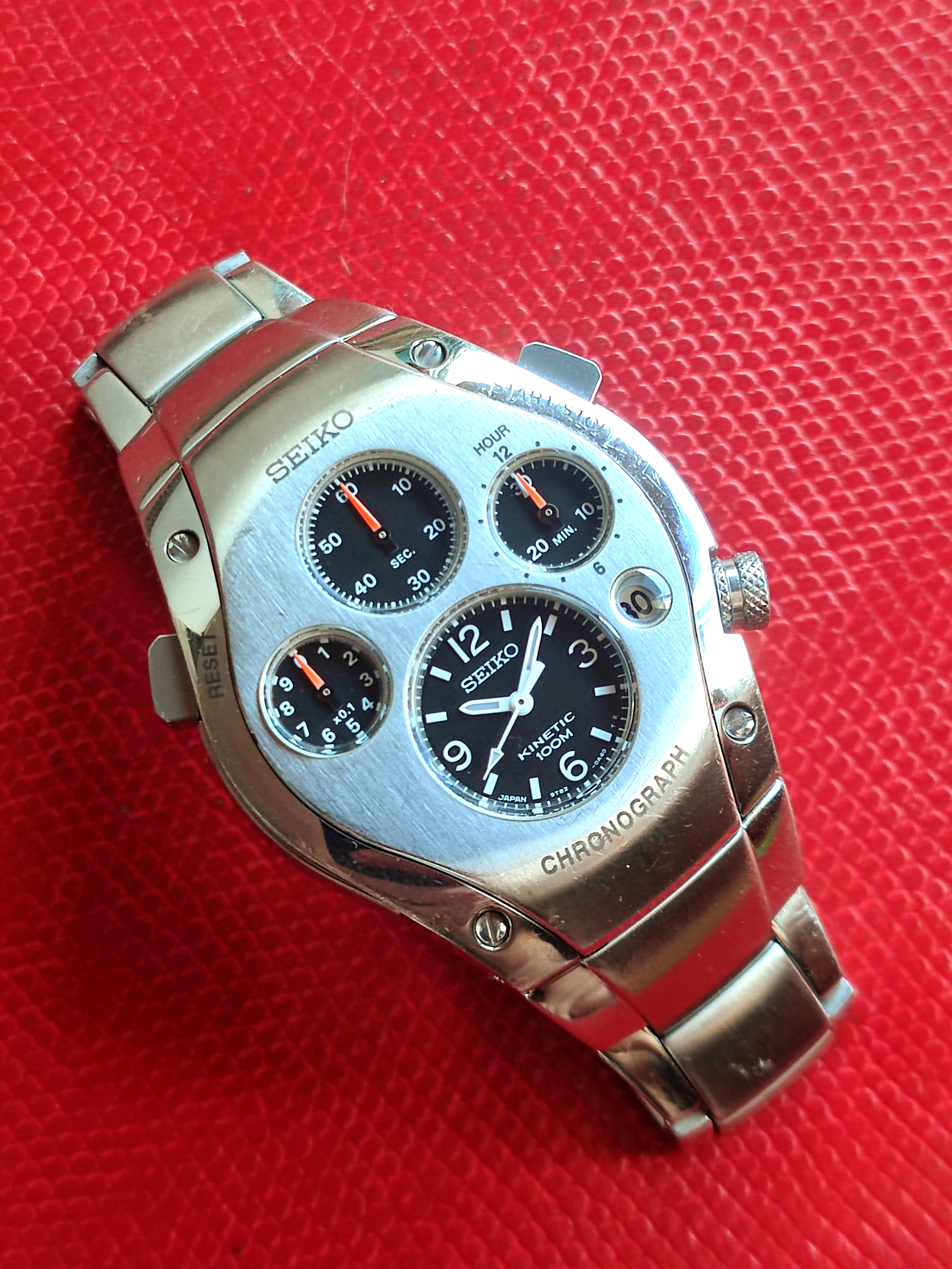Seiko Sportura Kinetic 9T82-0A50 (SBCG001) 