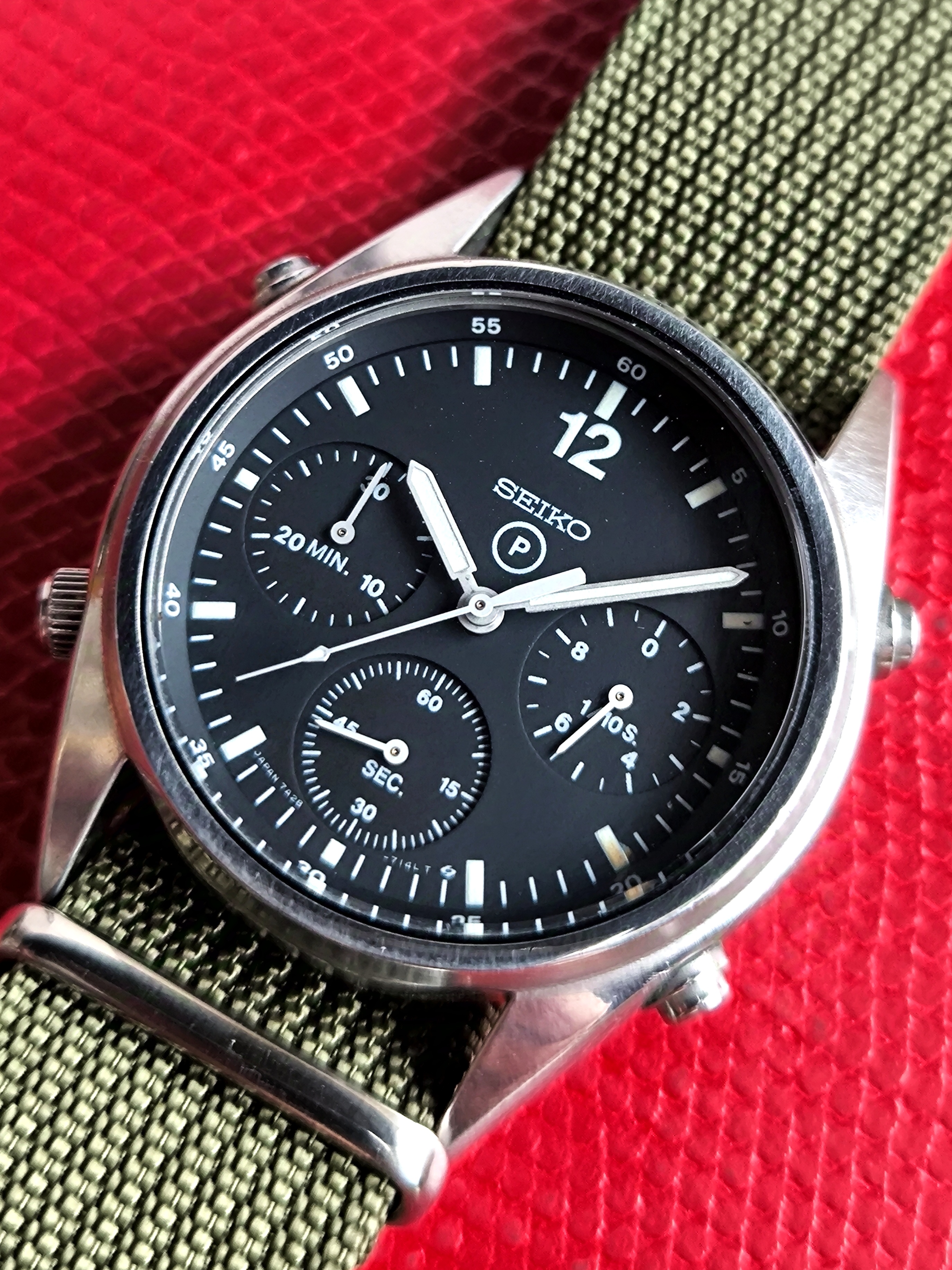 Seiko 7A28-7129 RAF-Issued Gen 1 Chronograph 4630/87