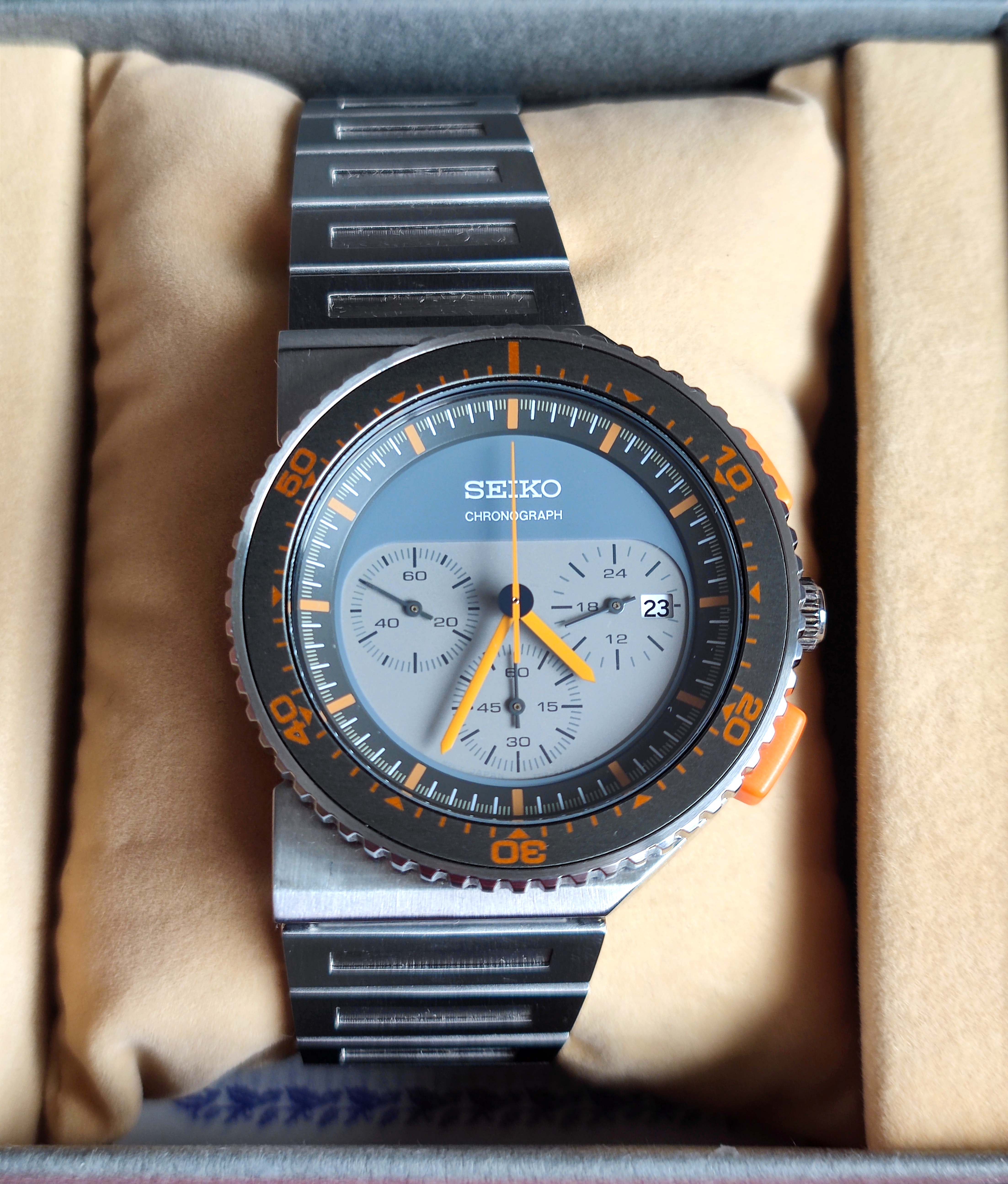 2016 Seiko "Spirit Smart" Chronograph (Limited) SCED023 "BISHOP"
