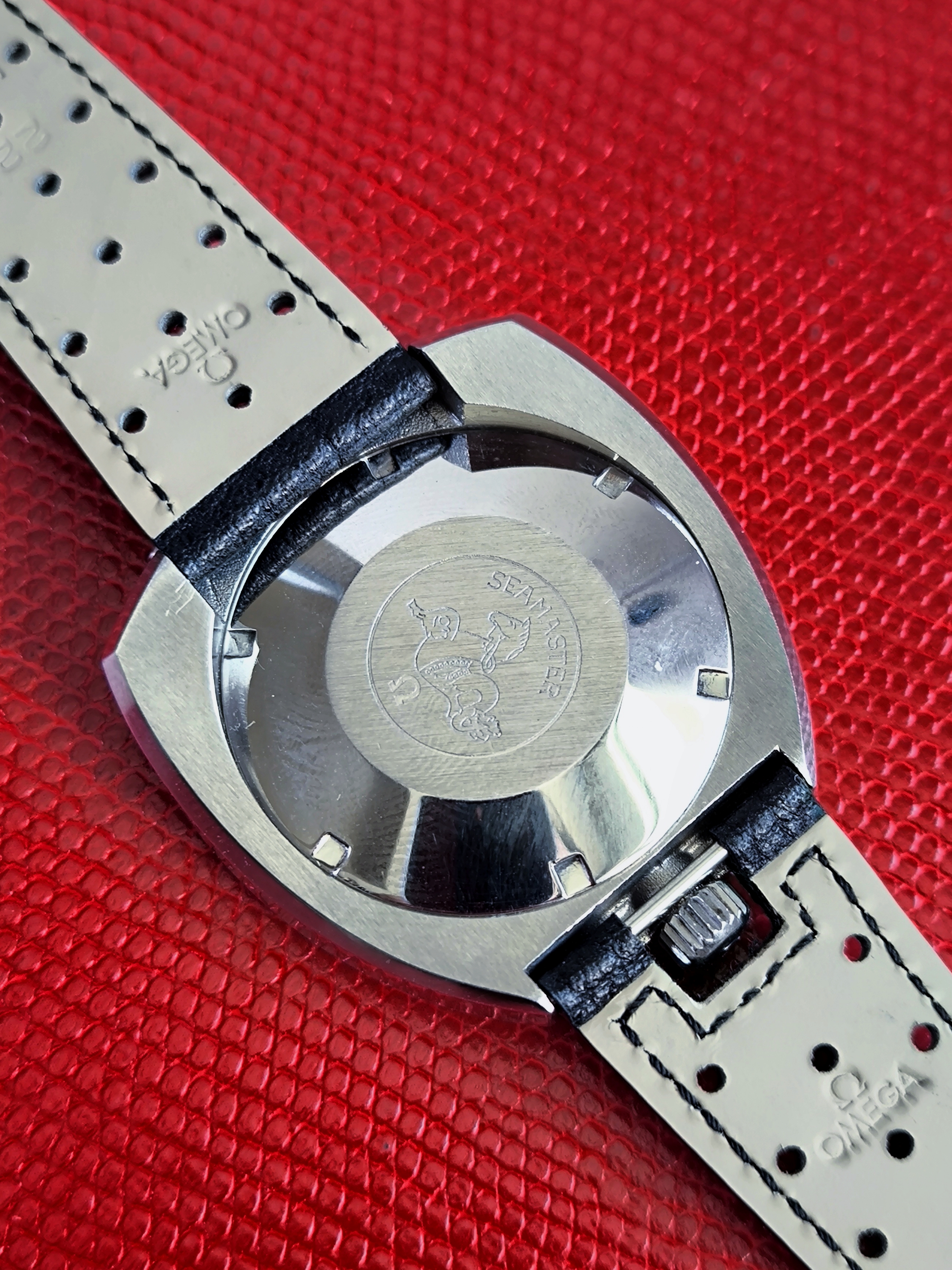 1969 Omega Seamaster “Bullhead” 146.011 
