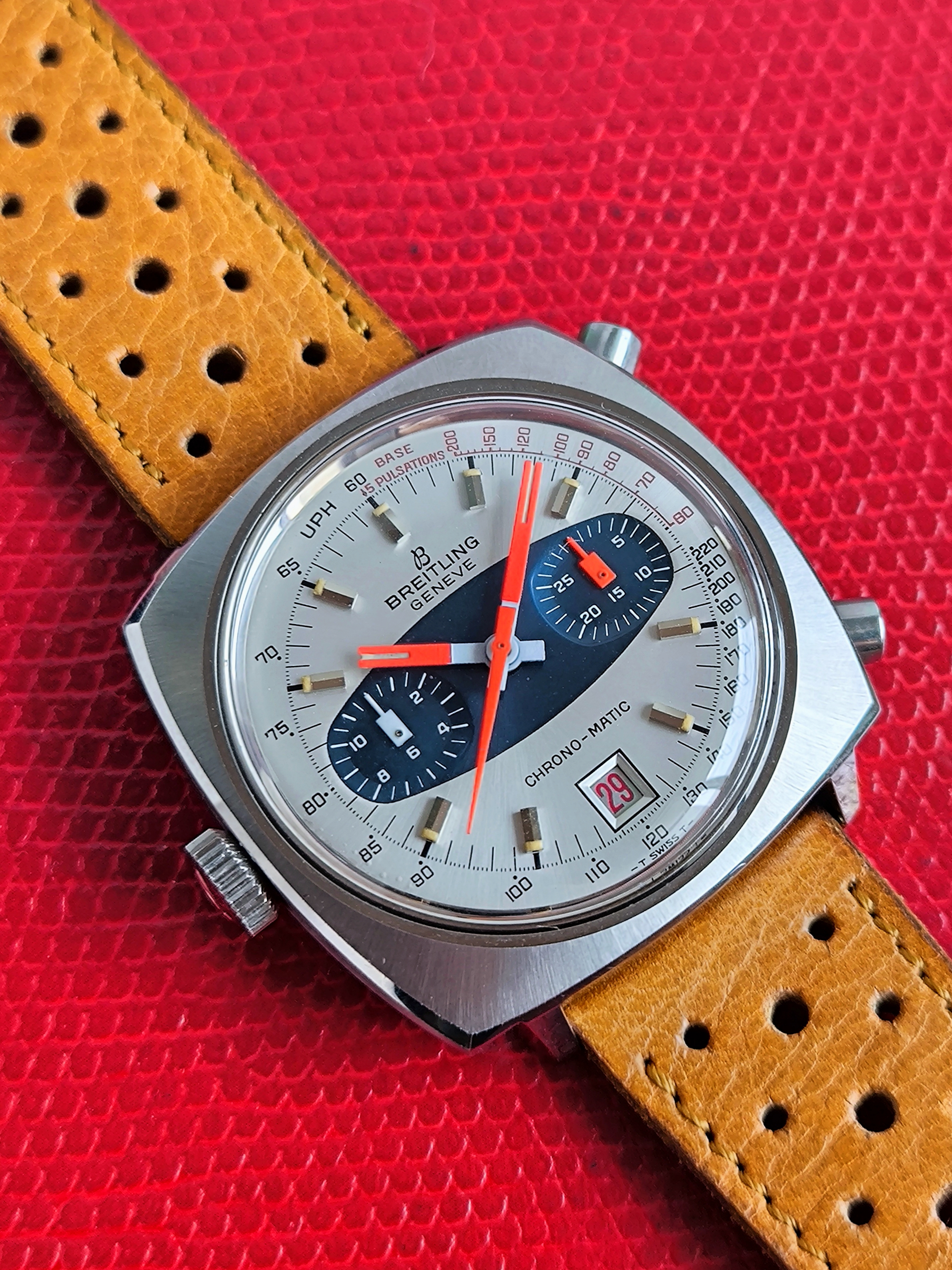 1969 Breitling Chronomatic 2111