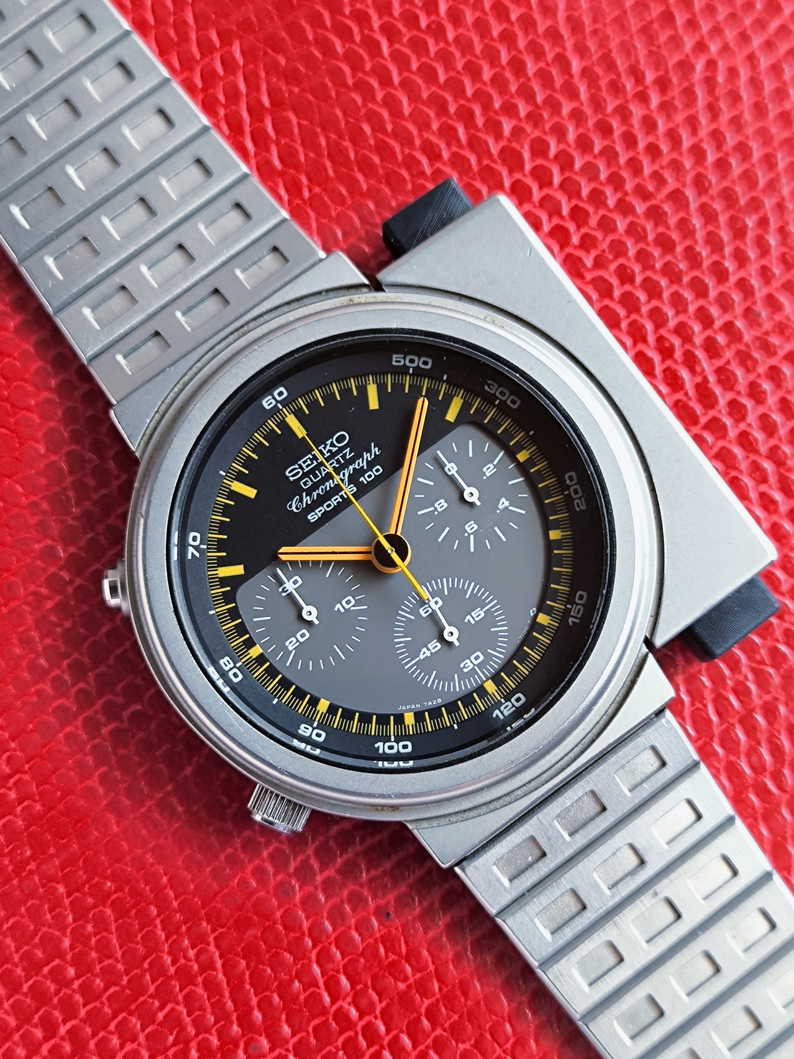 1983 Seiko 7A28-7000 "Ripley"