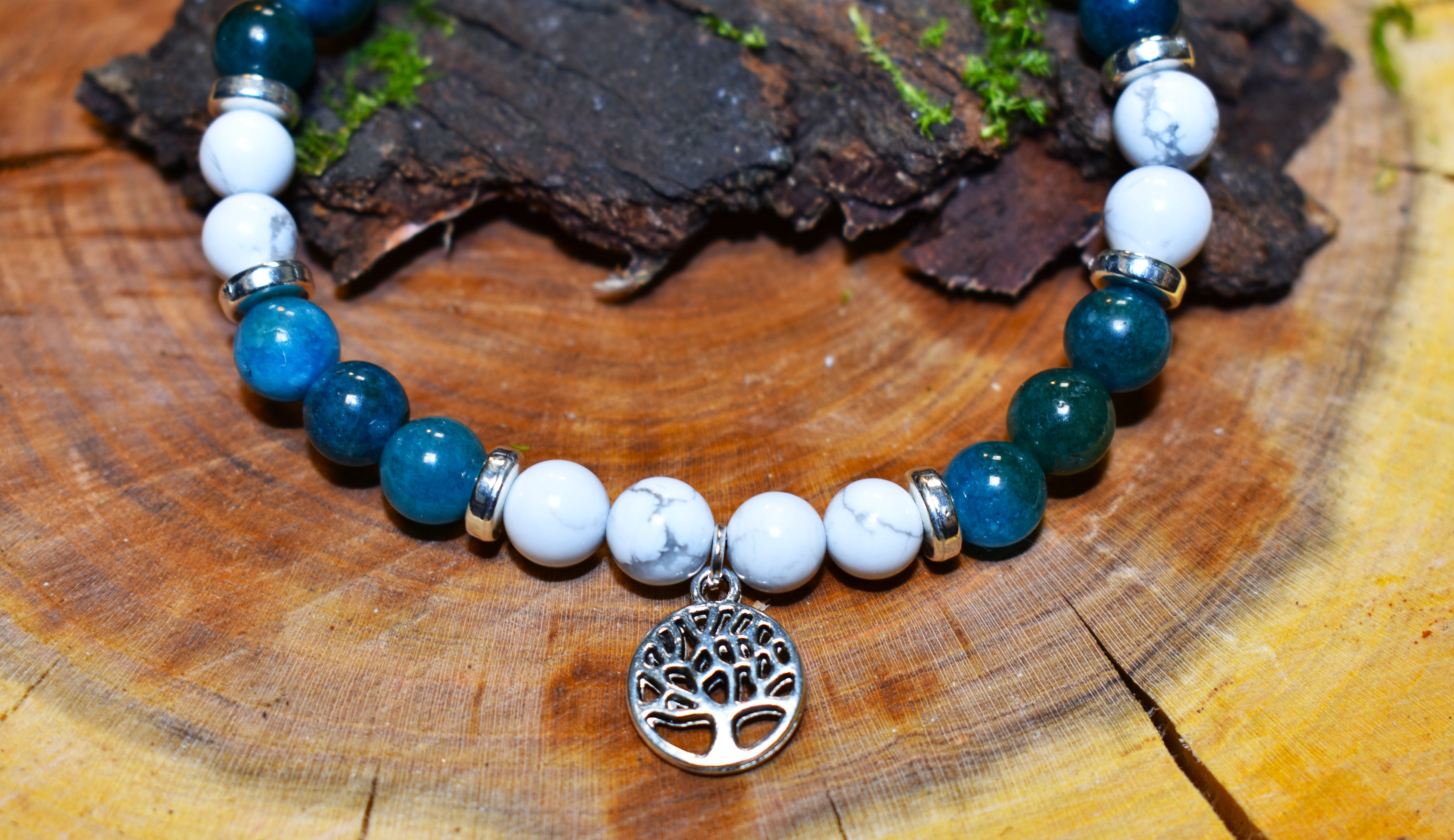 Bracelet Apatite et Howlite arbre de vie