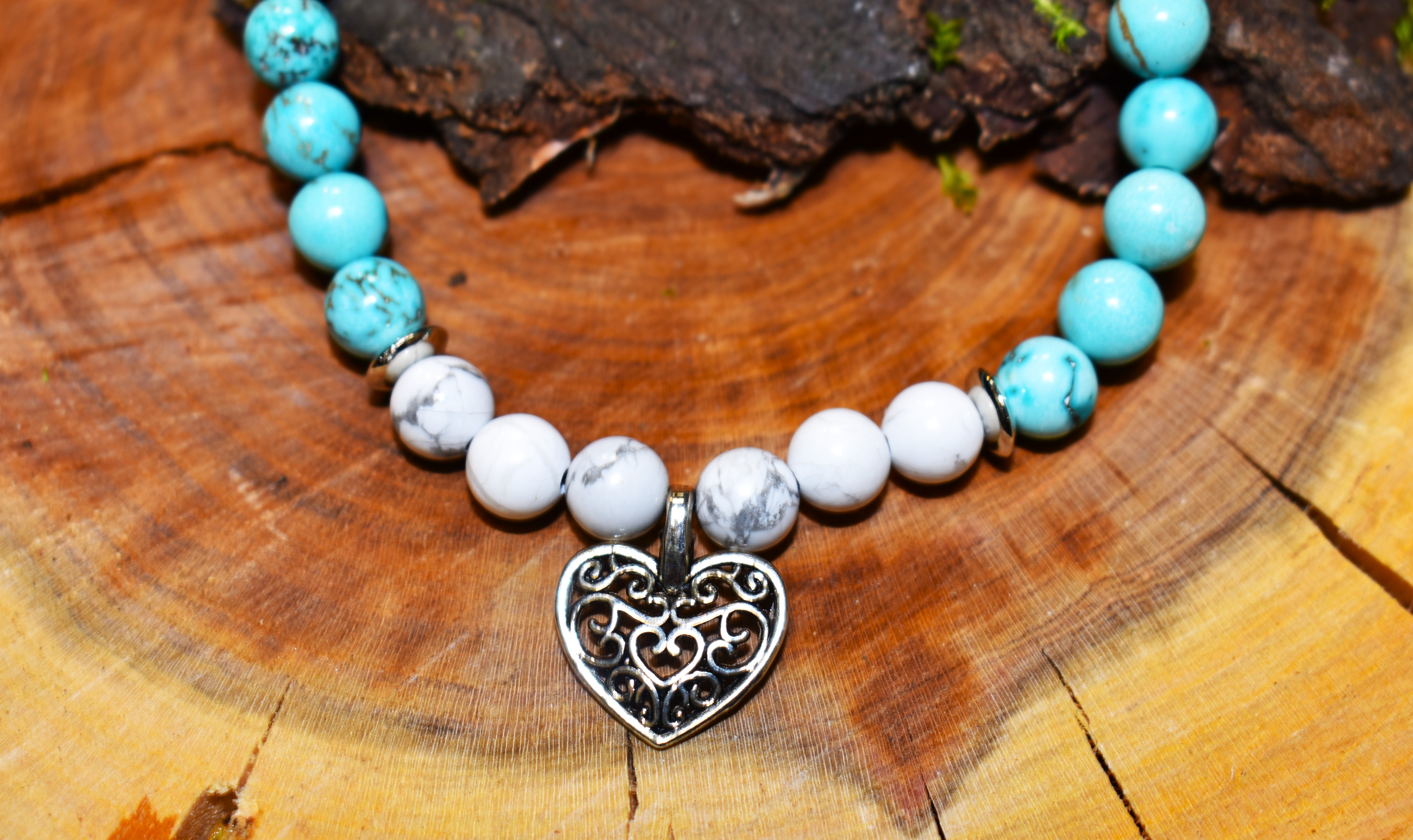 Bracelet Howlite et Turquoise coeur couleur argent