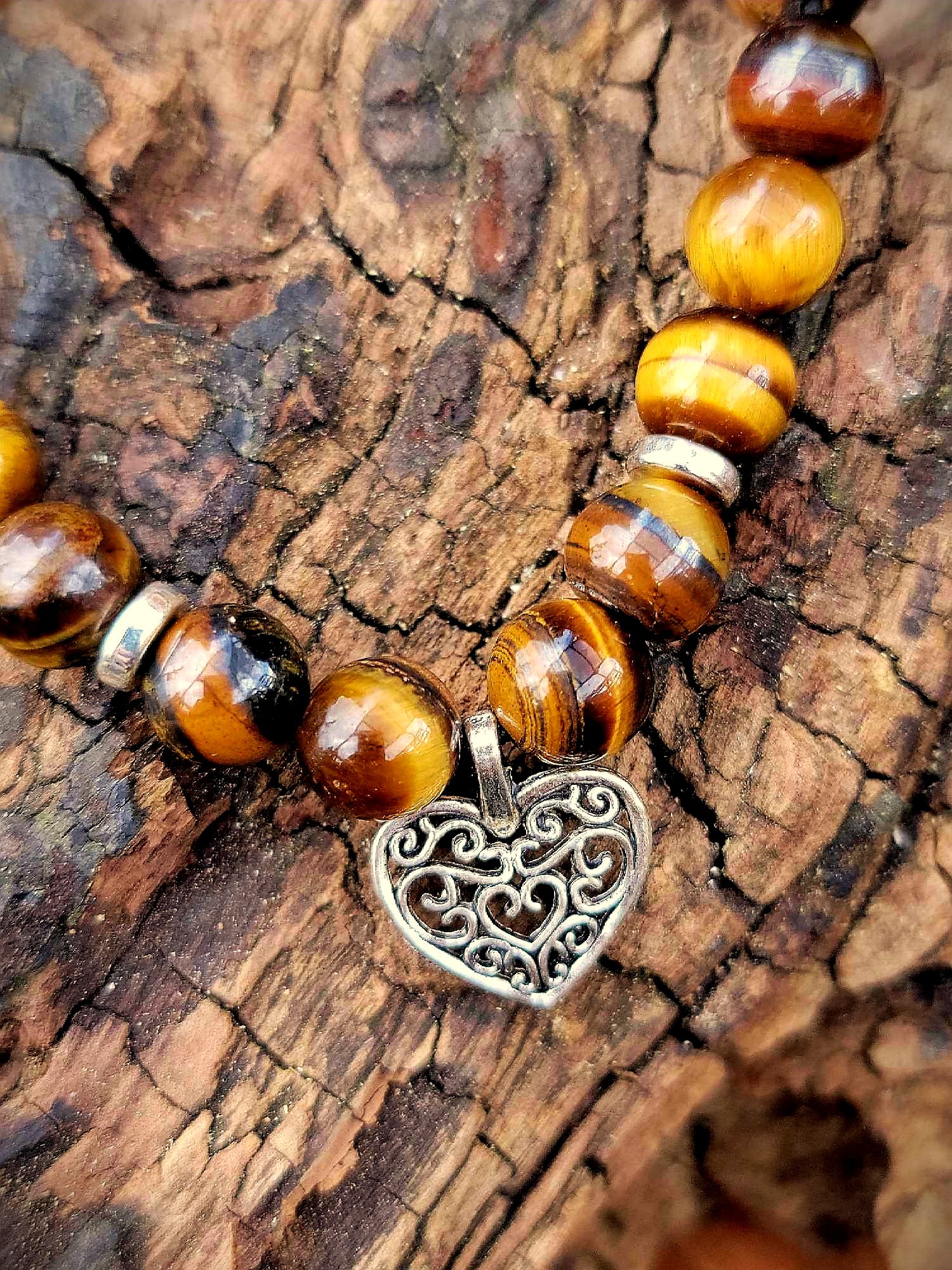 Bracelet Oeil de tigre et coeur argenté