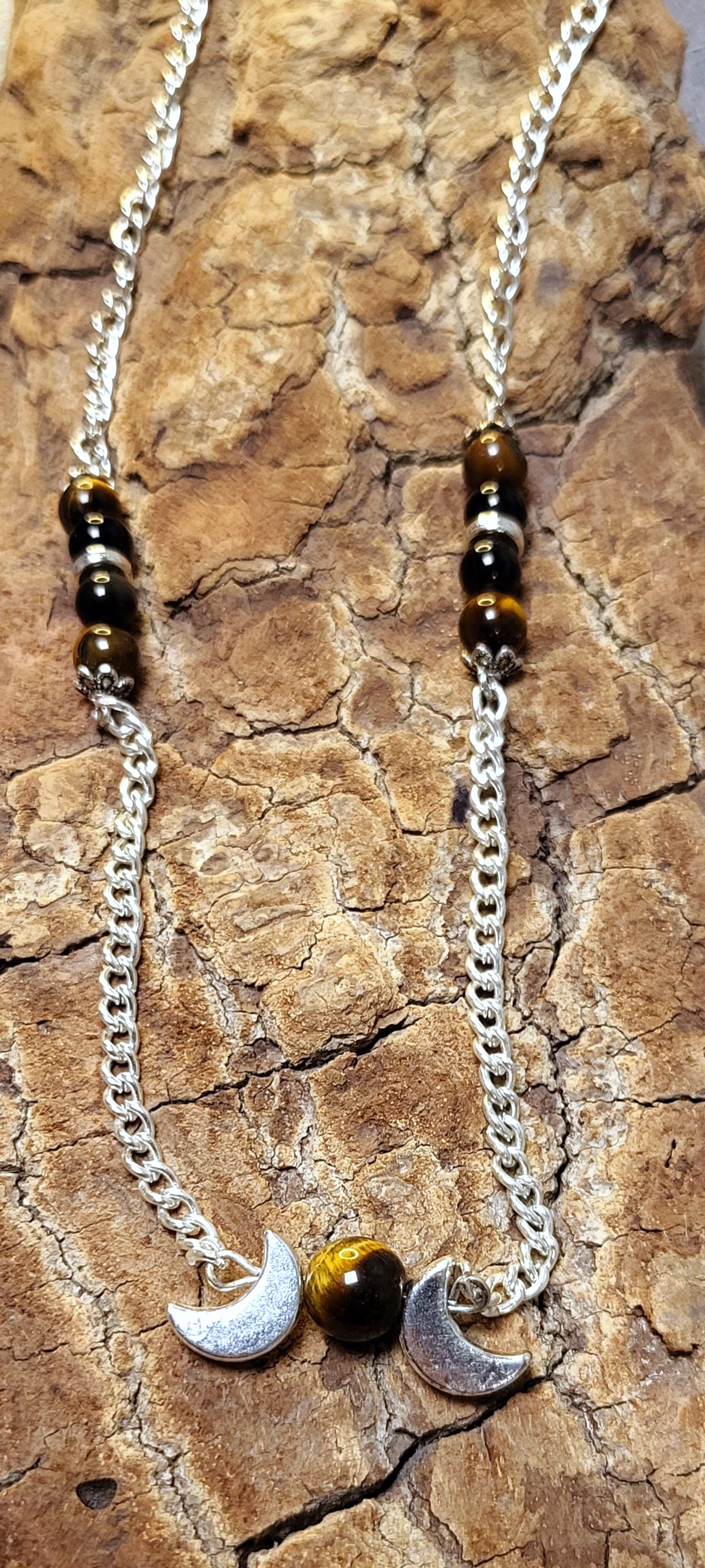 Collier triple lune et Oeil de tigre