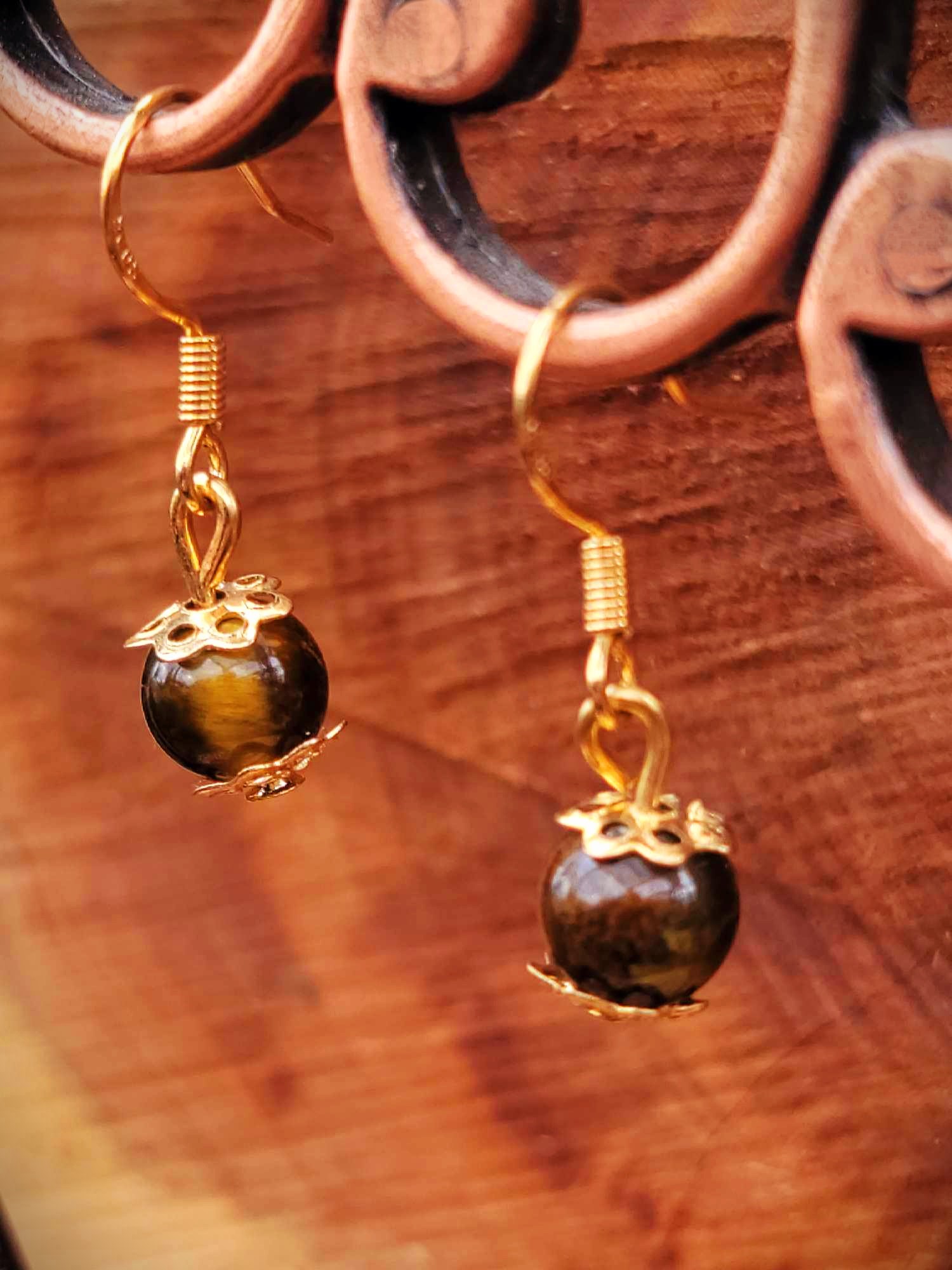 Boucles d'oreille perles en Oeil de tigre