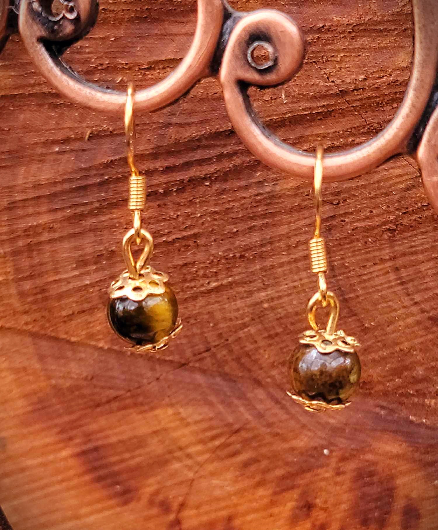 Boucles d'oreille perles en Oeil de tigre