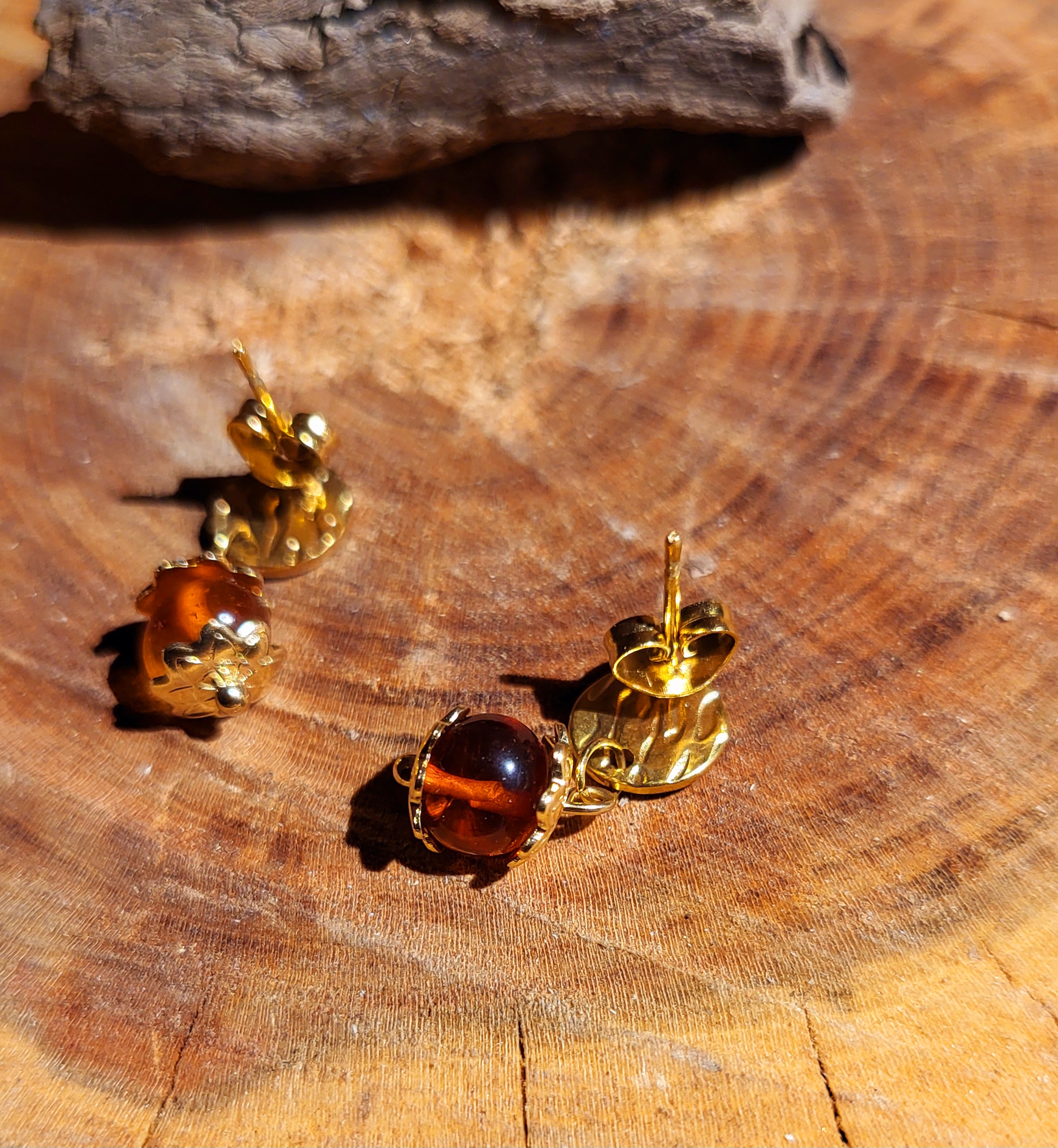 Boucles d'oreilles puces en Ambre Baltique