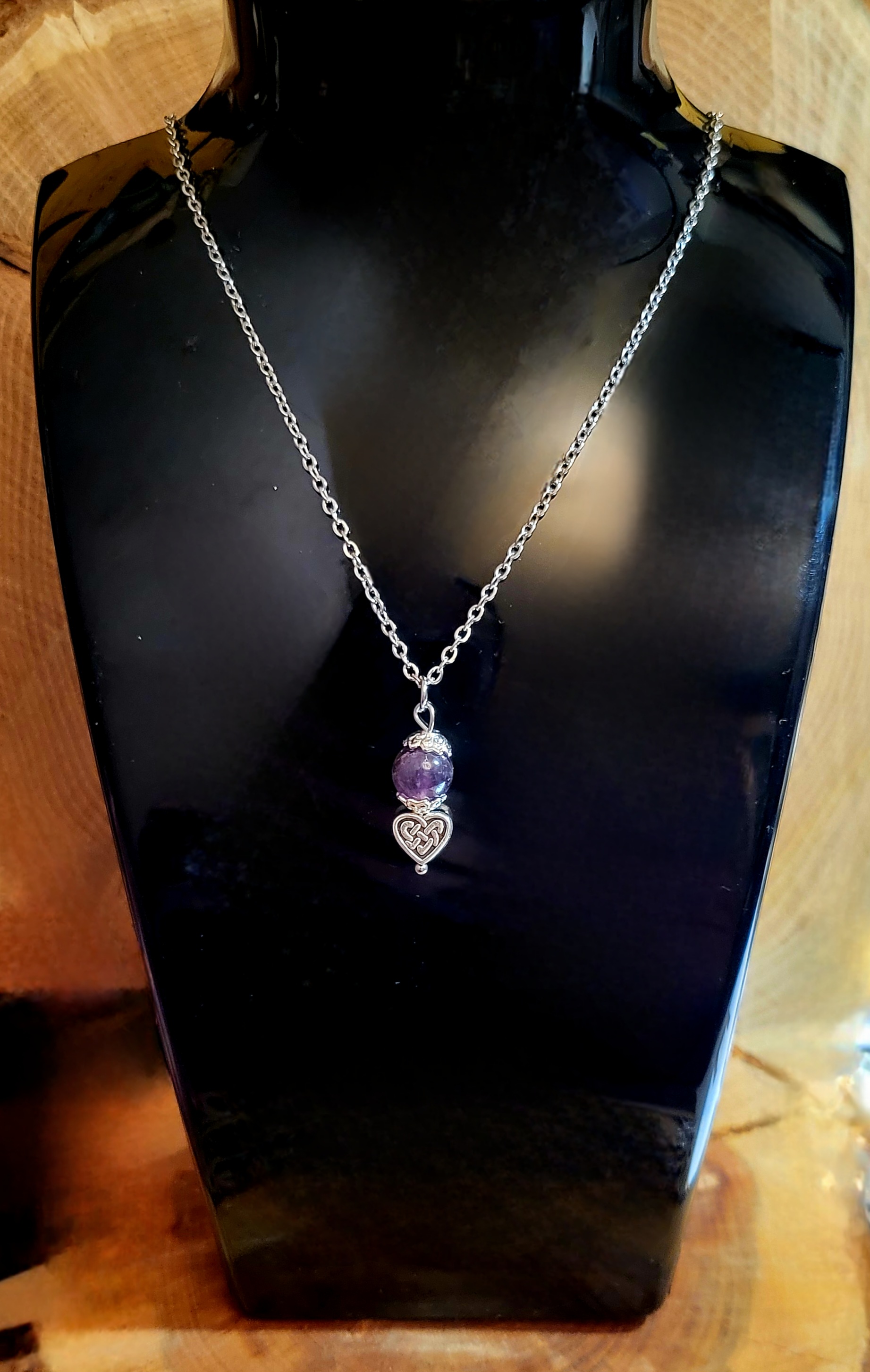 Collier d'Améthyste coeur celtique