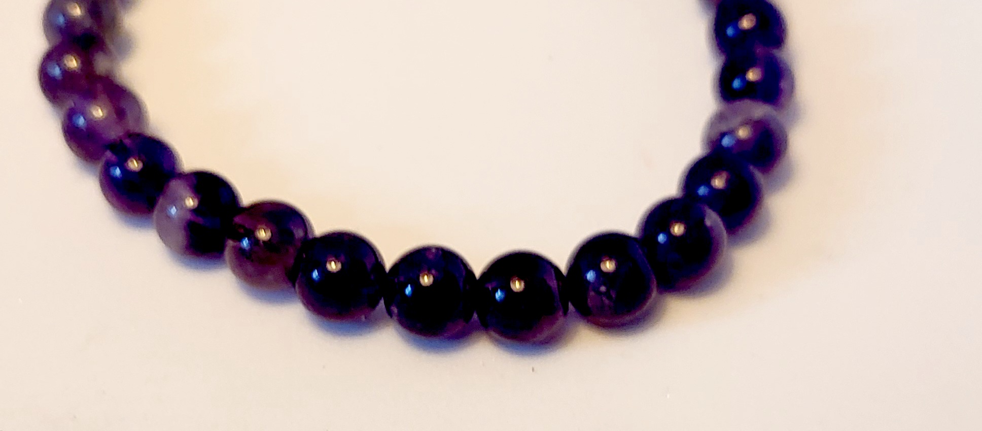 Bracelet en pierres naturelles d'améthyste