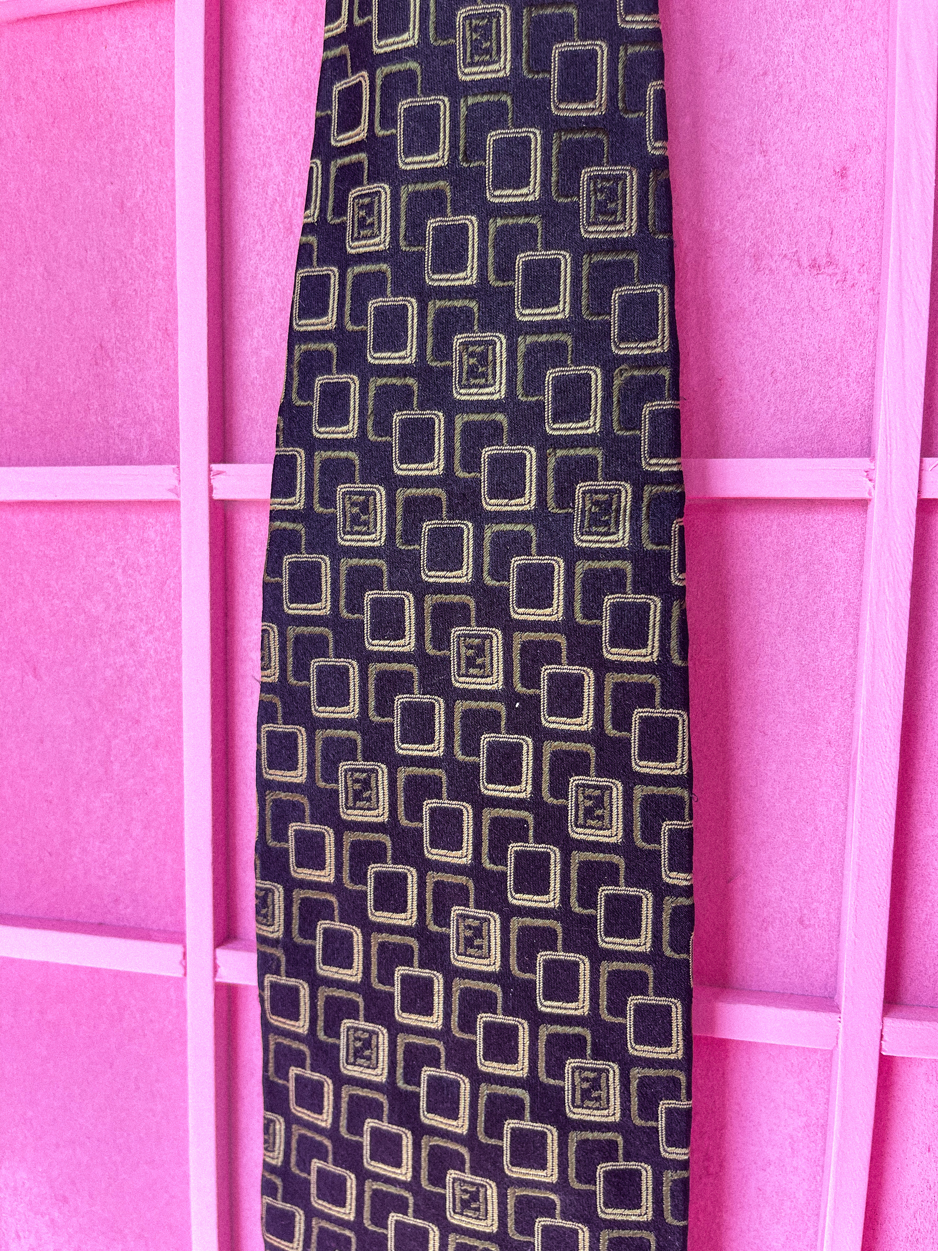 FENDI monograminis kaklaraištis