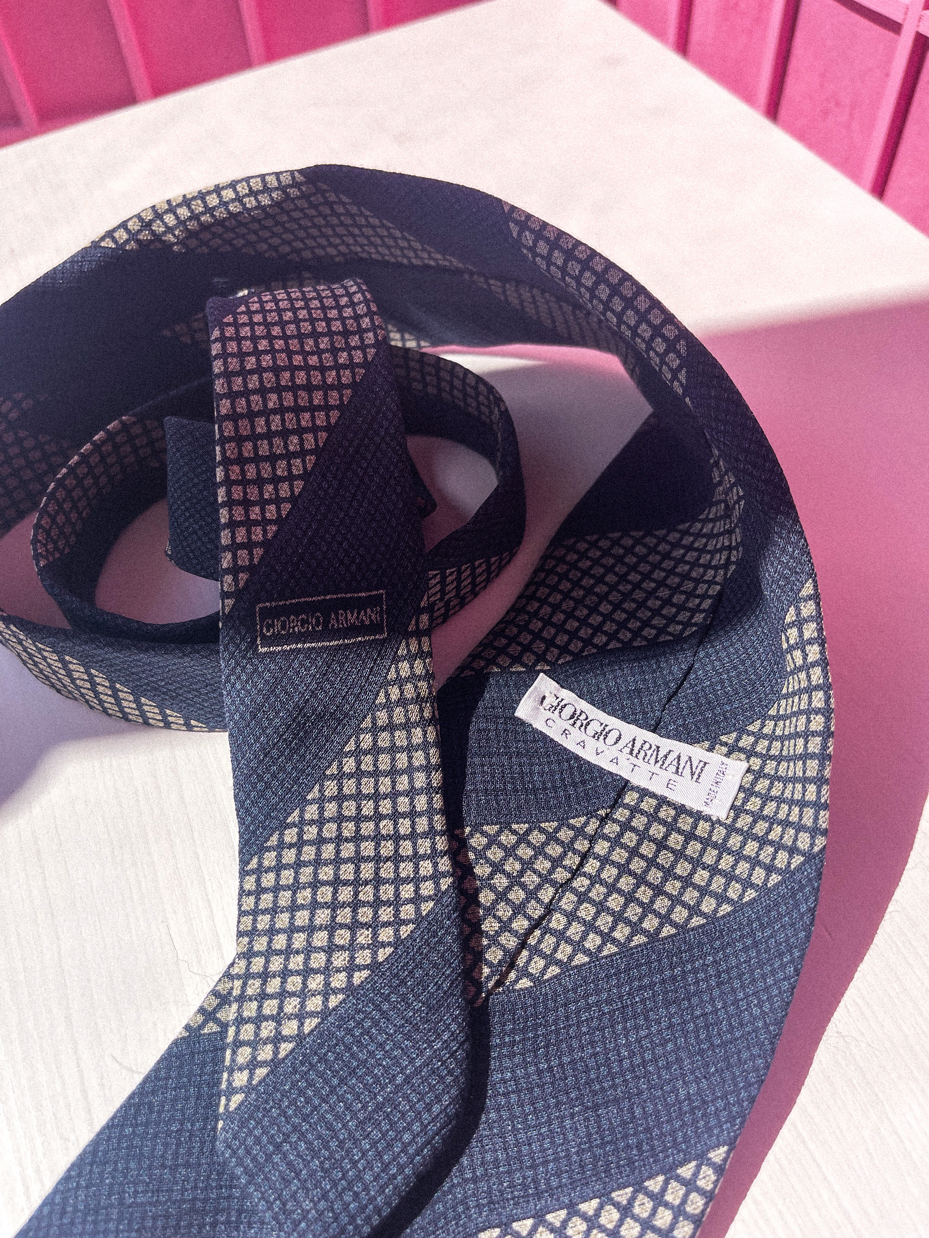 GIORGIO ARMANI melsvas kaklaraištis