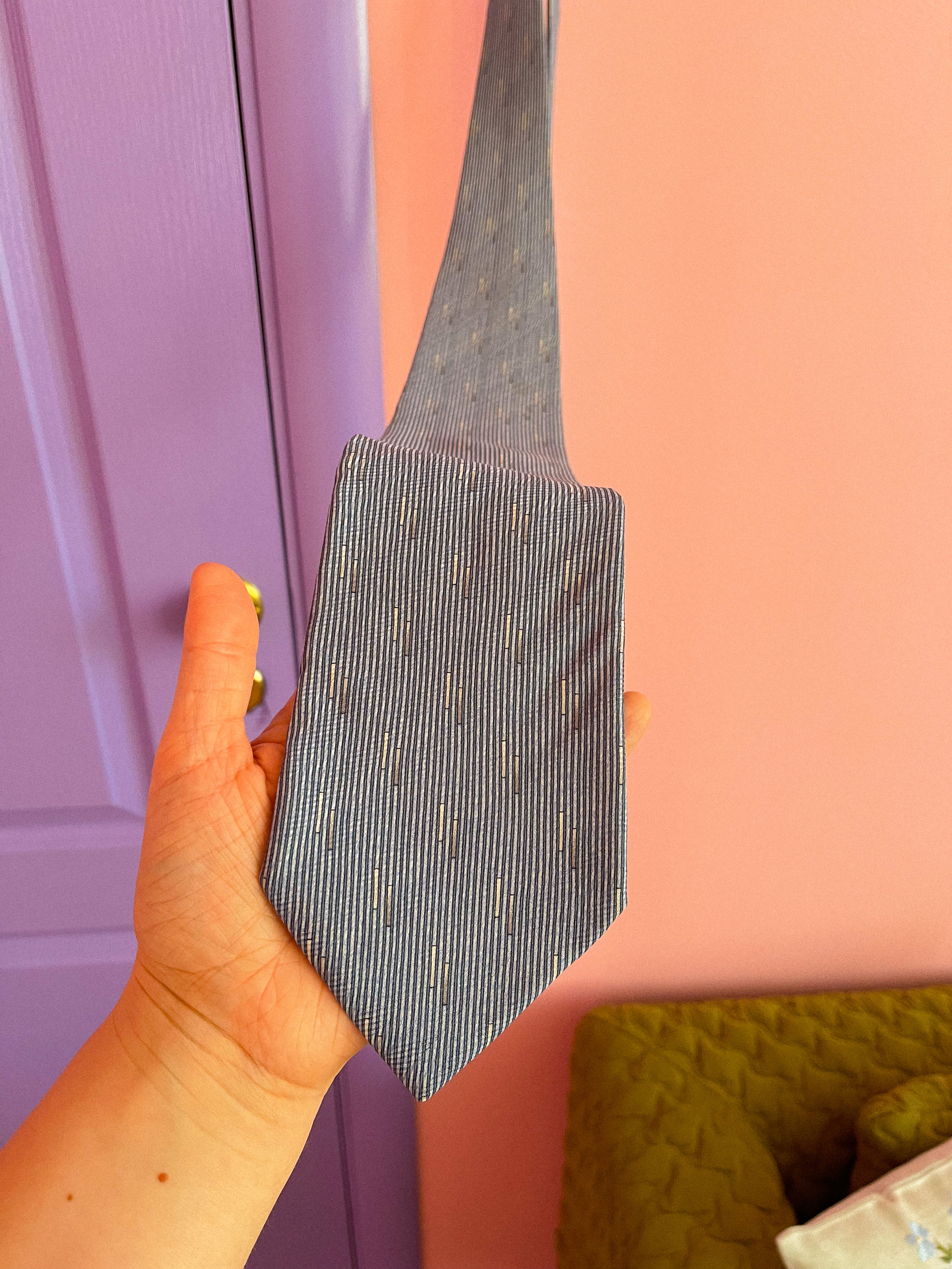 VALENTINO GARAVANI melsvas kaklaraištis