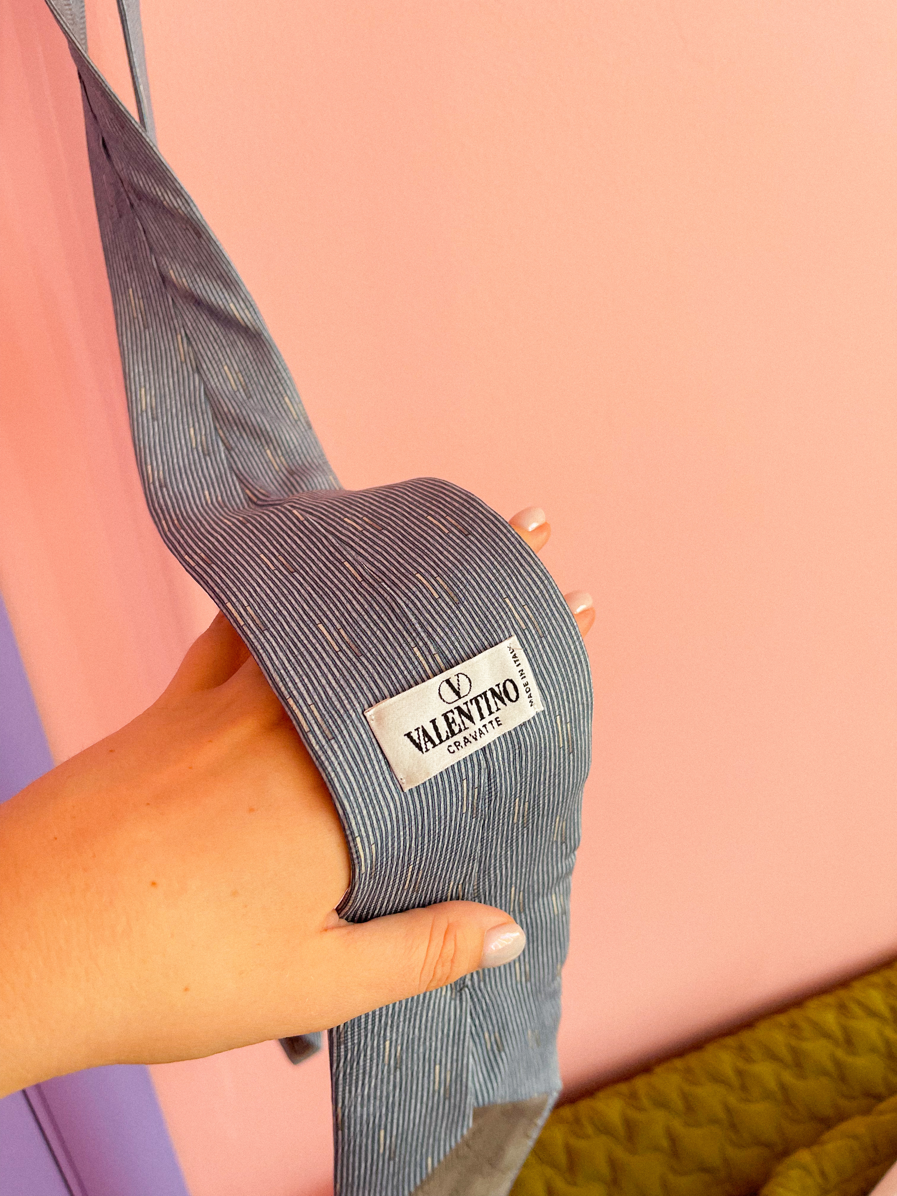 VALENTINO GARAVANI melsvas kaklaraištis