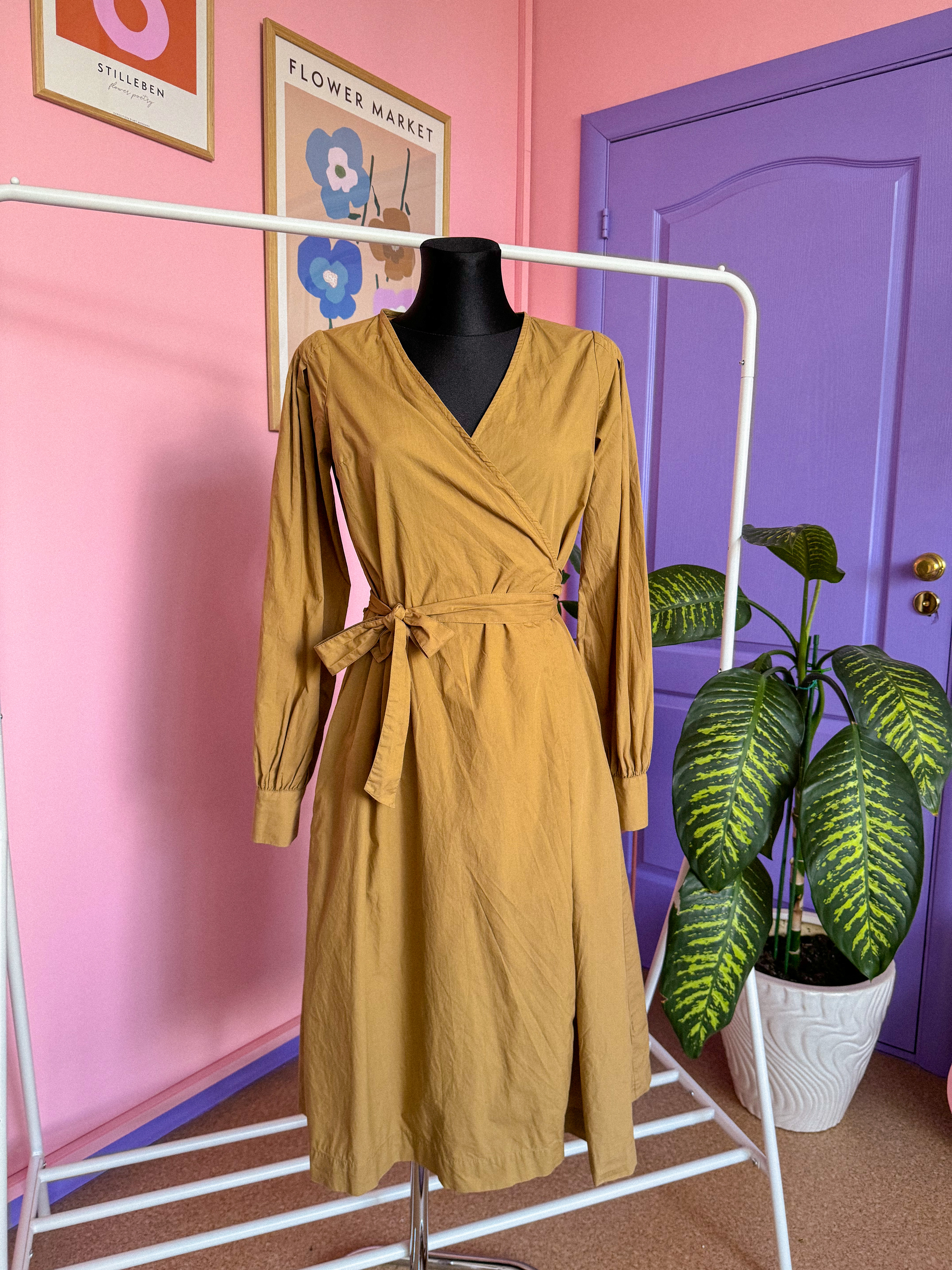 BY TIMO surišama suknelė