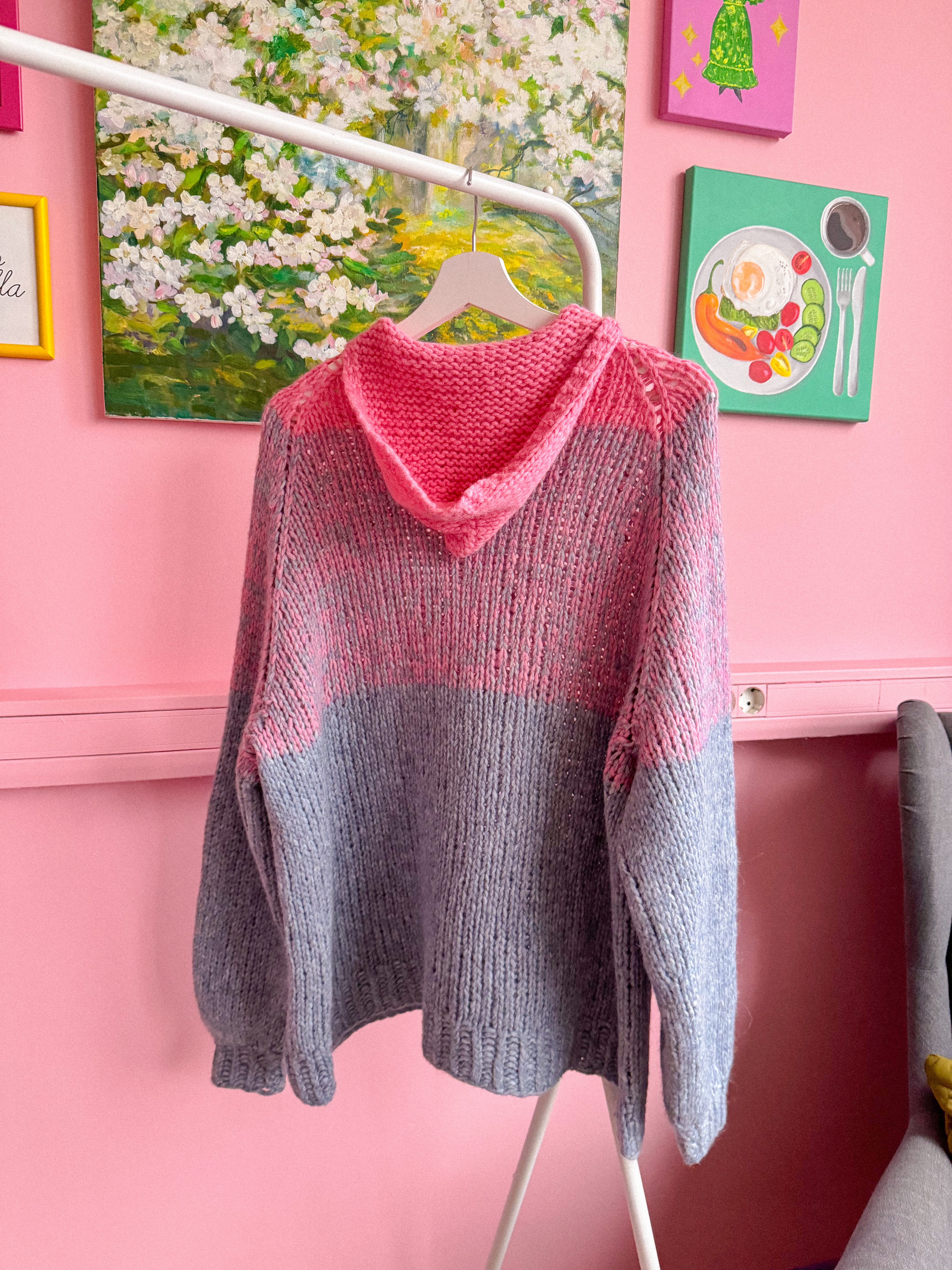 RANKŲ DARBO pastelinis vilnos džemperis