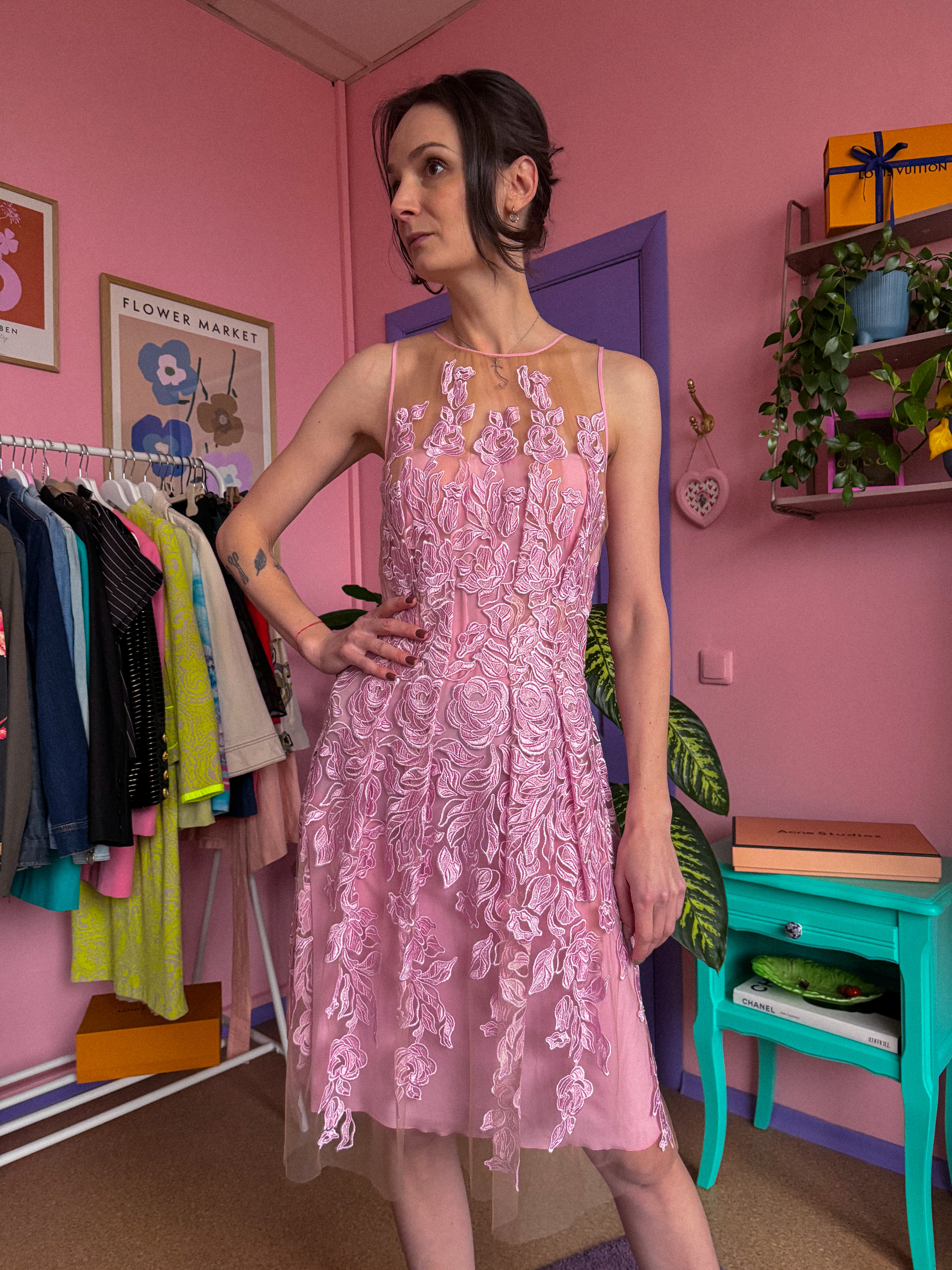 BLUMARINE šilkinė siuvinėta suknelė