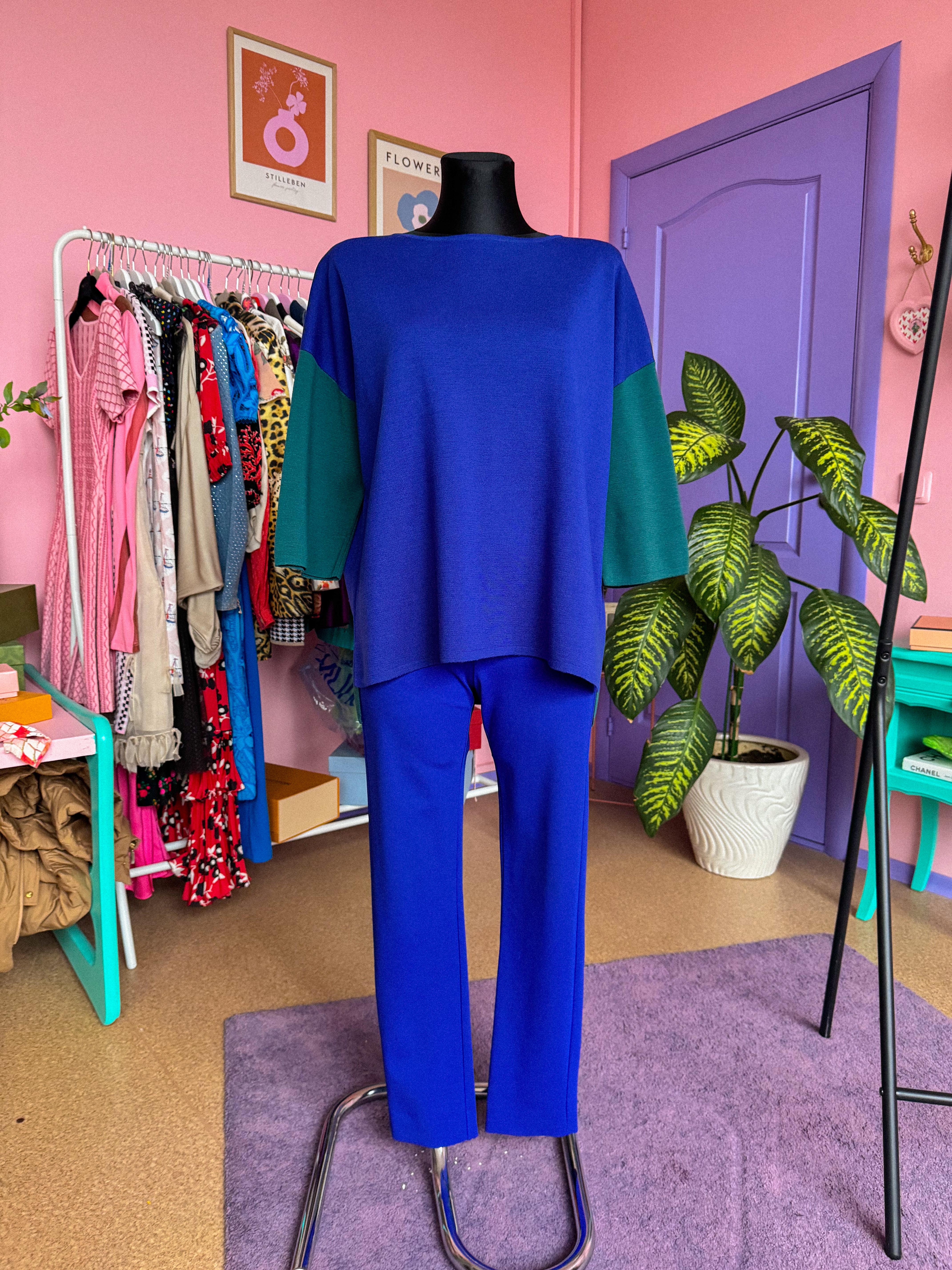 MAX MARA mėlynas kostiumėlis