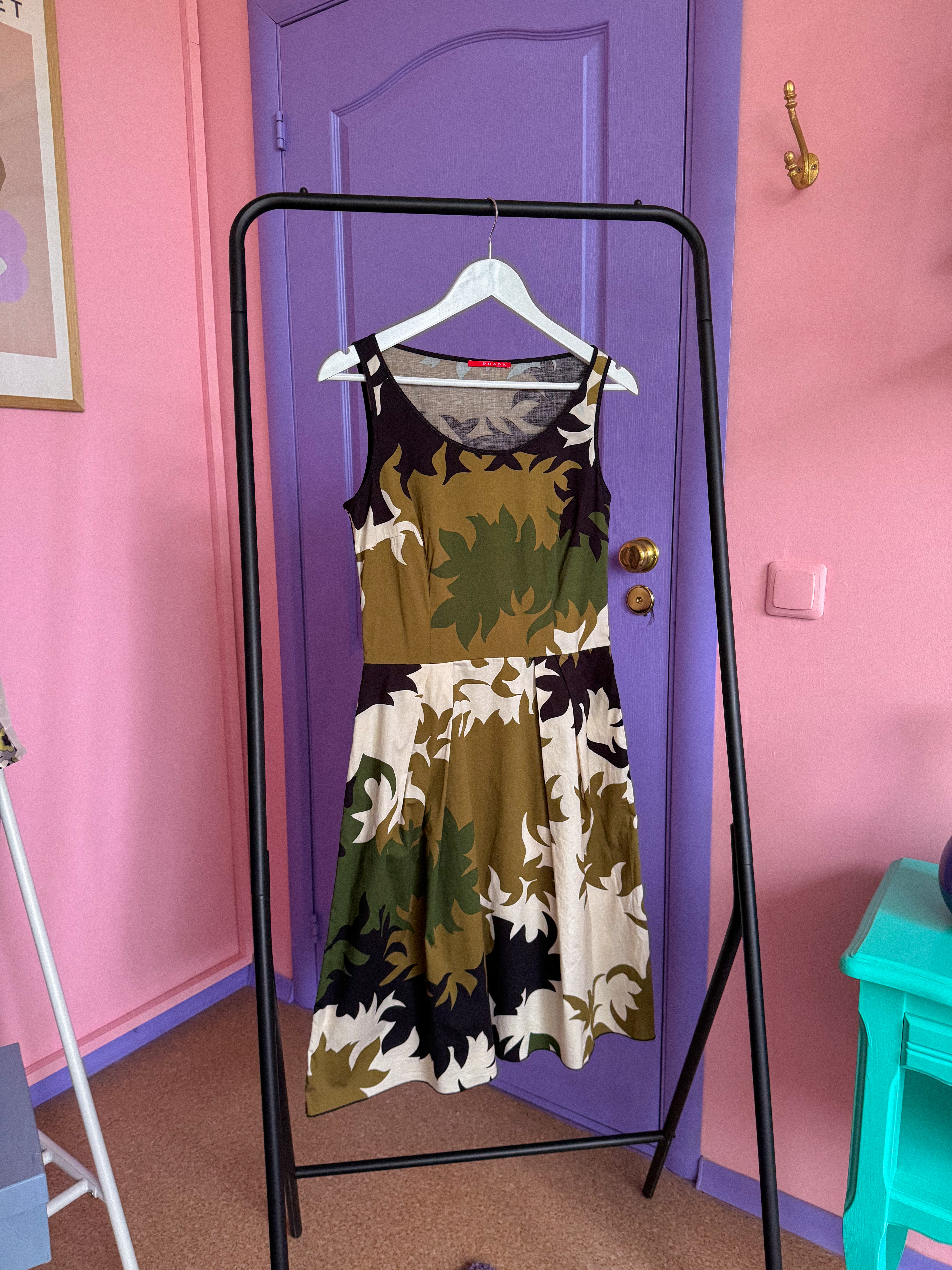 PRADA kamufliažinė suknelė