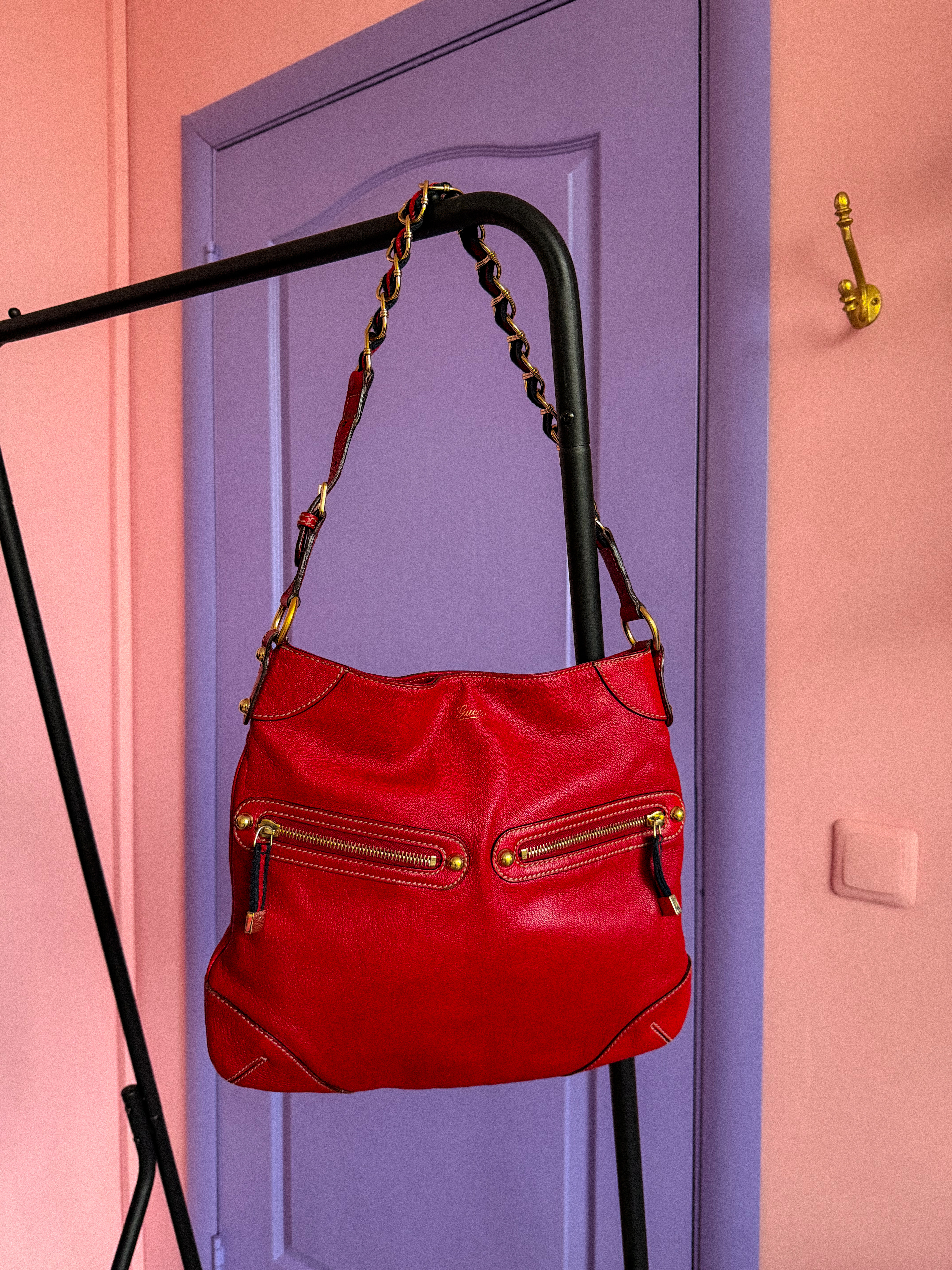 GUCCI raudona rankinė