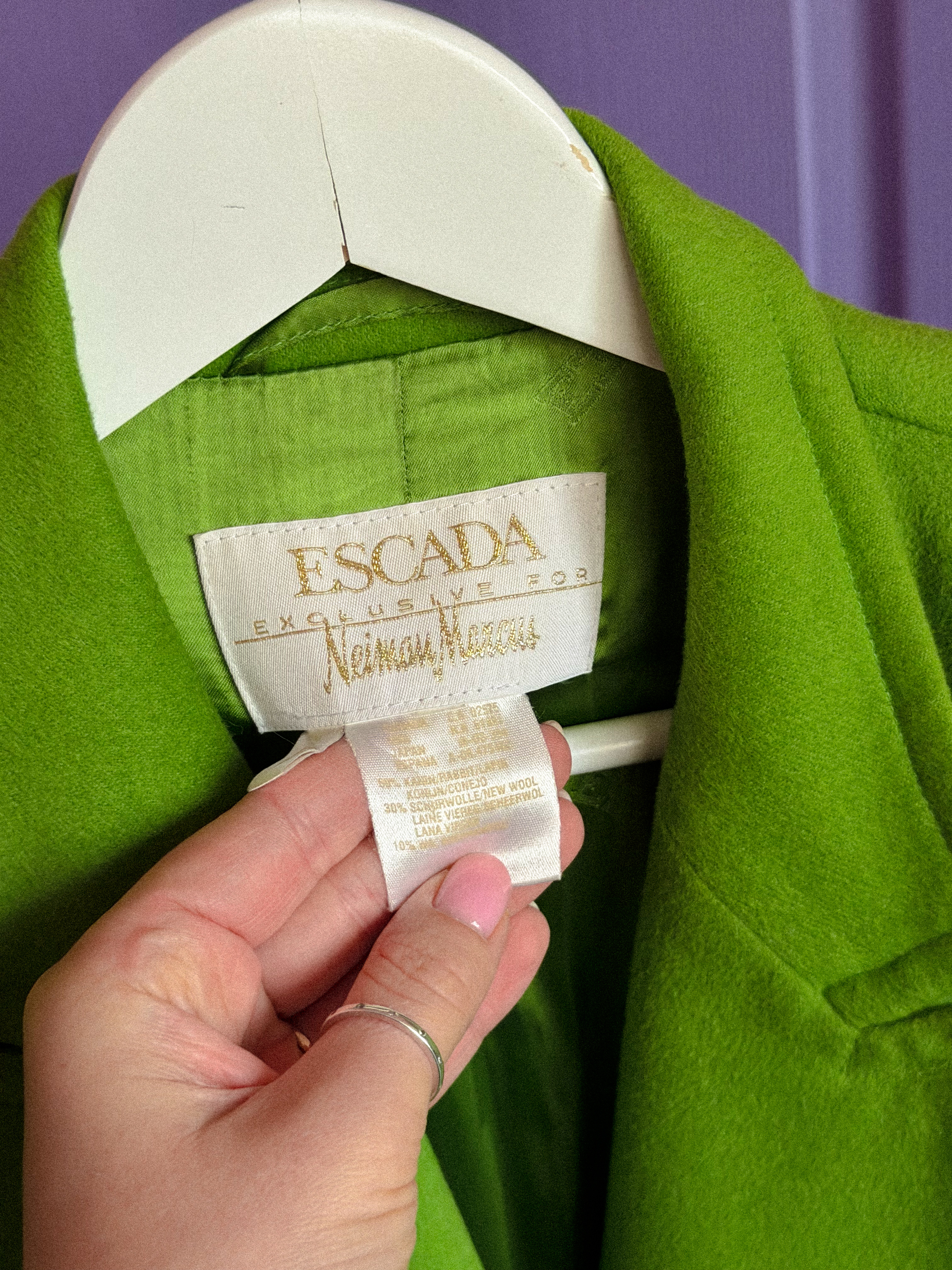 ESCADA žalias ypatingas švarkas