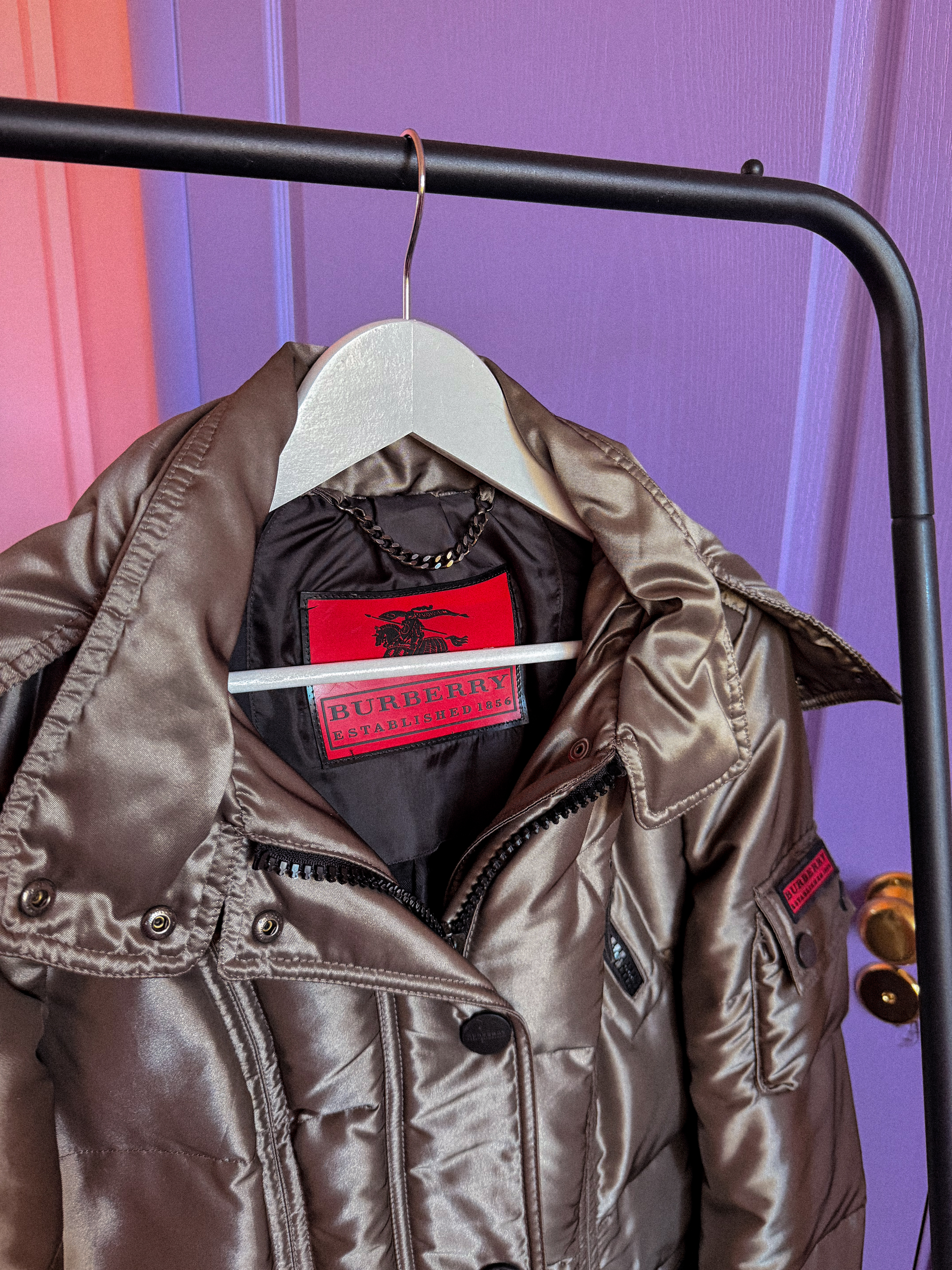 BURBERRY pūkinė striukė