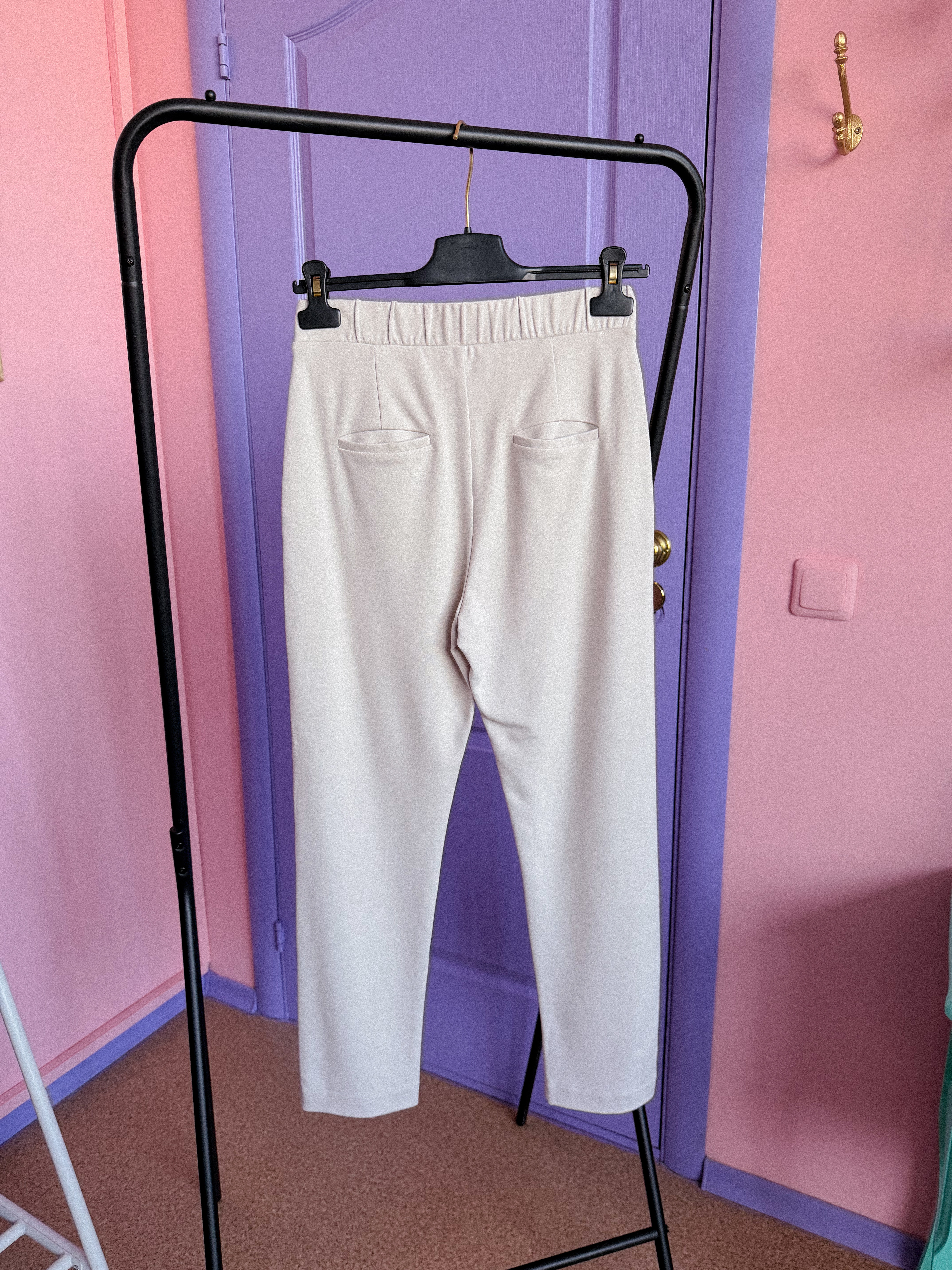 MAX MARA tamprios kelnės