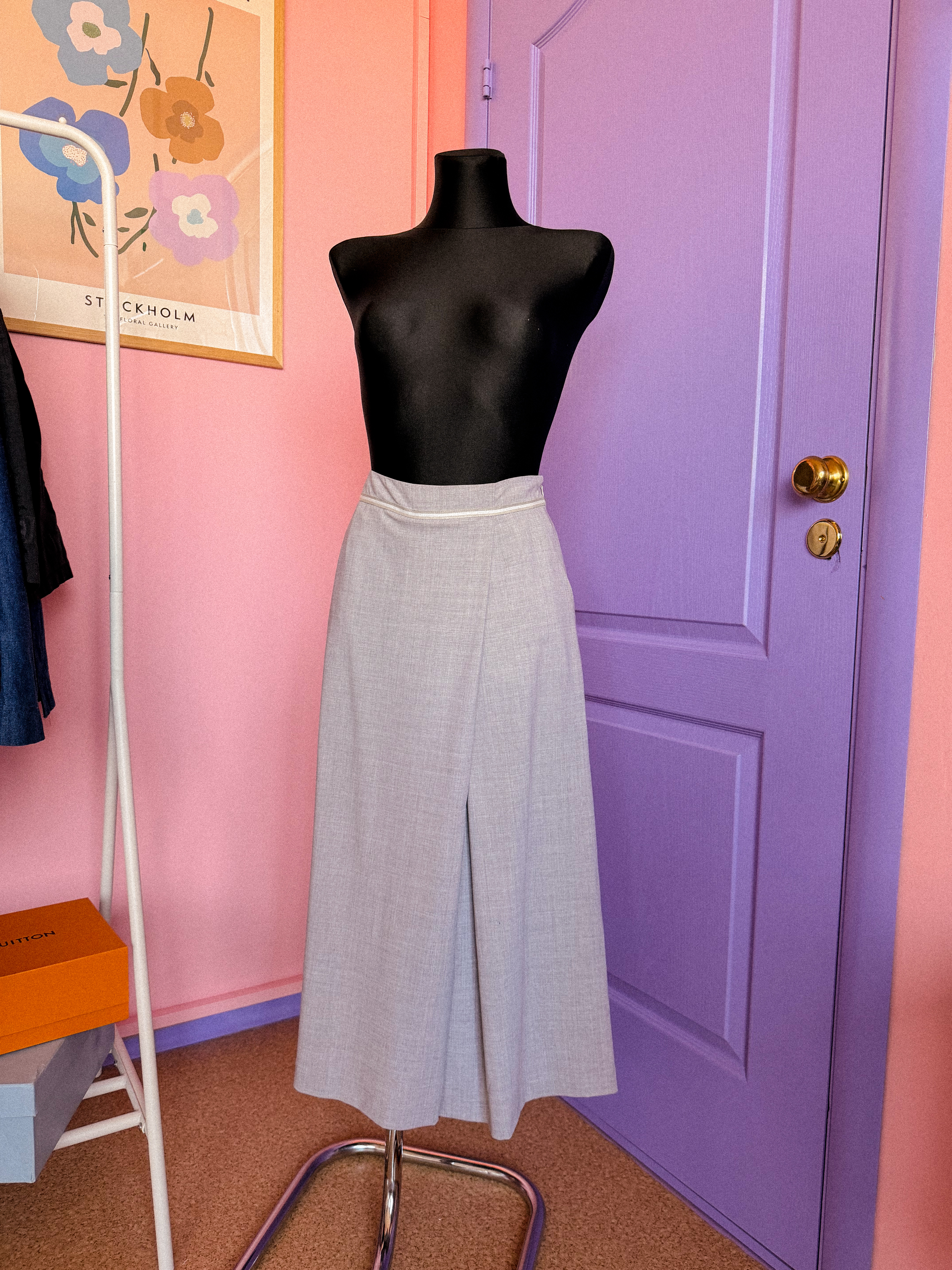 LORENA ANTONIAZZI vilnos sijonkelnės