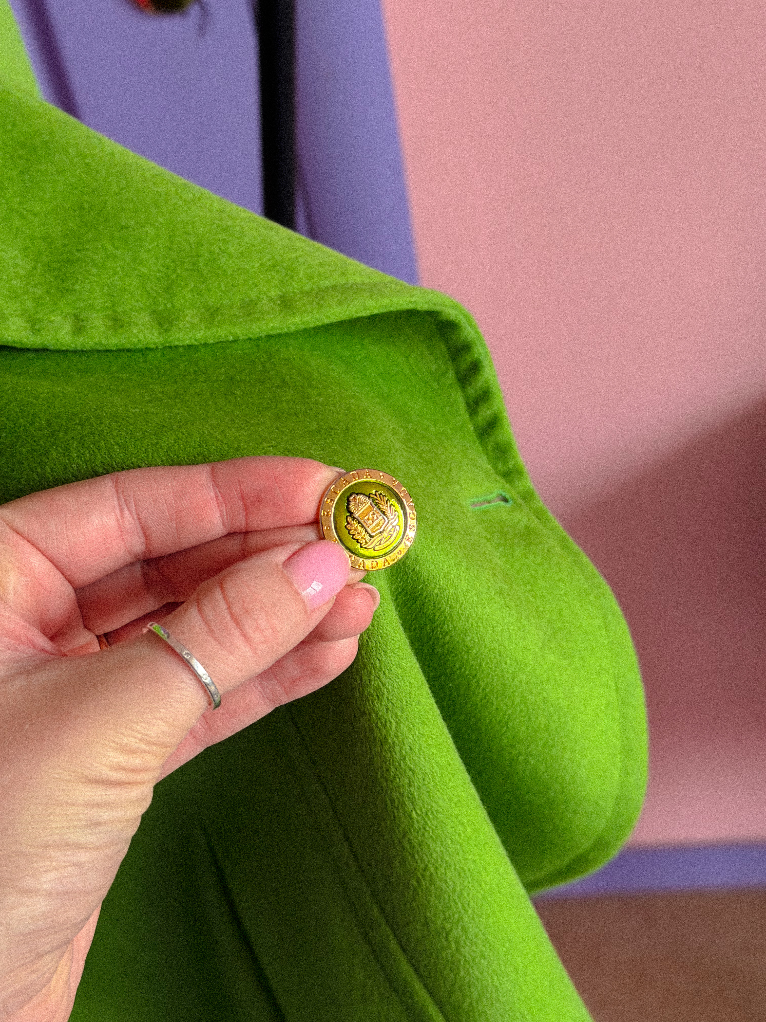 ESCADA žalias ypatingas švarkas