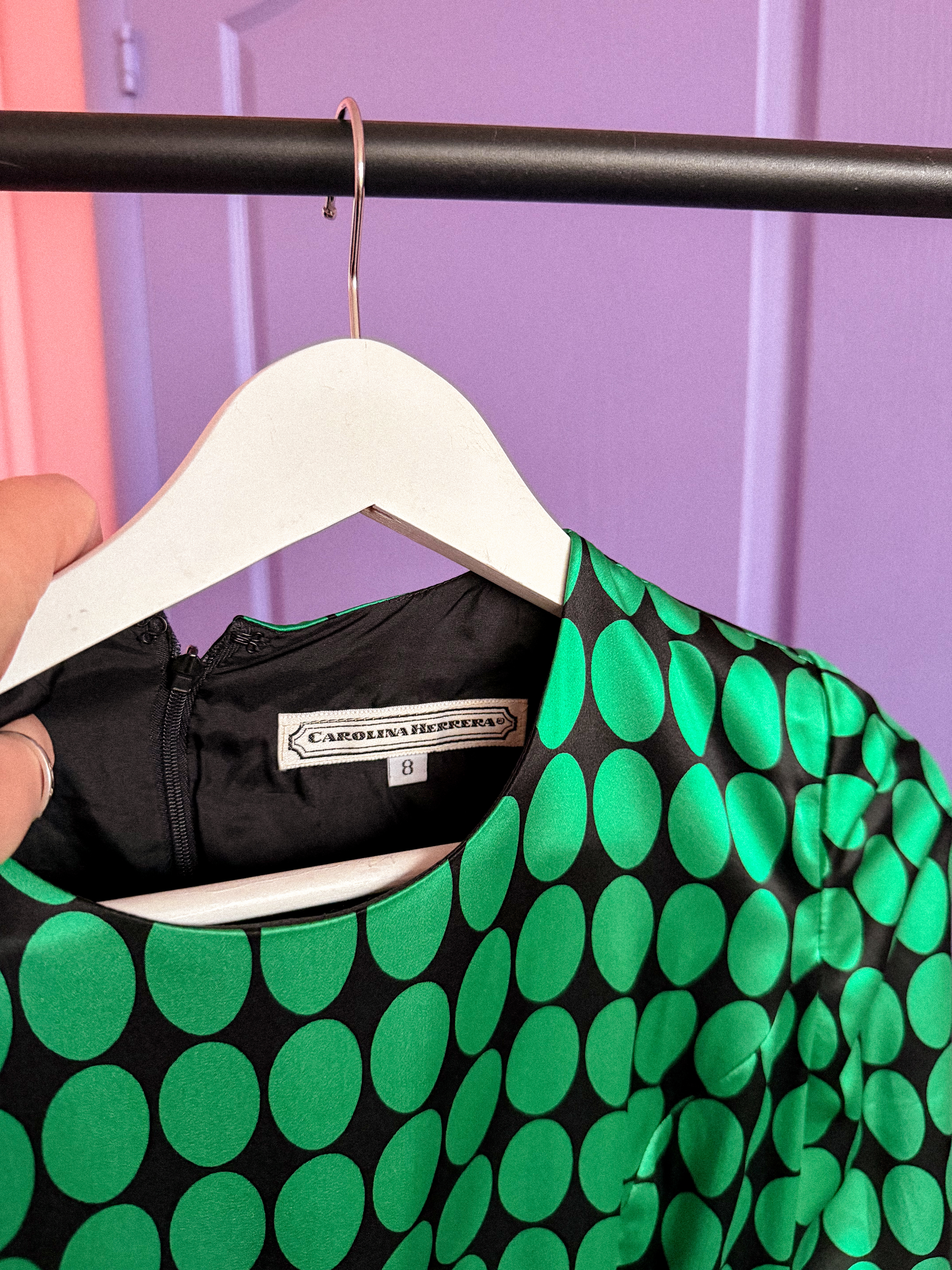 CAROLINA HERRERA šilkinė suknelė