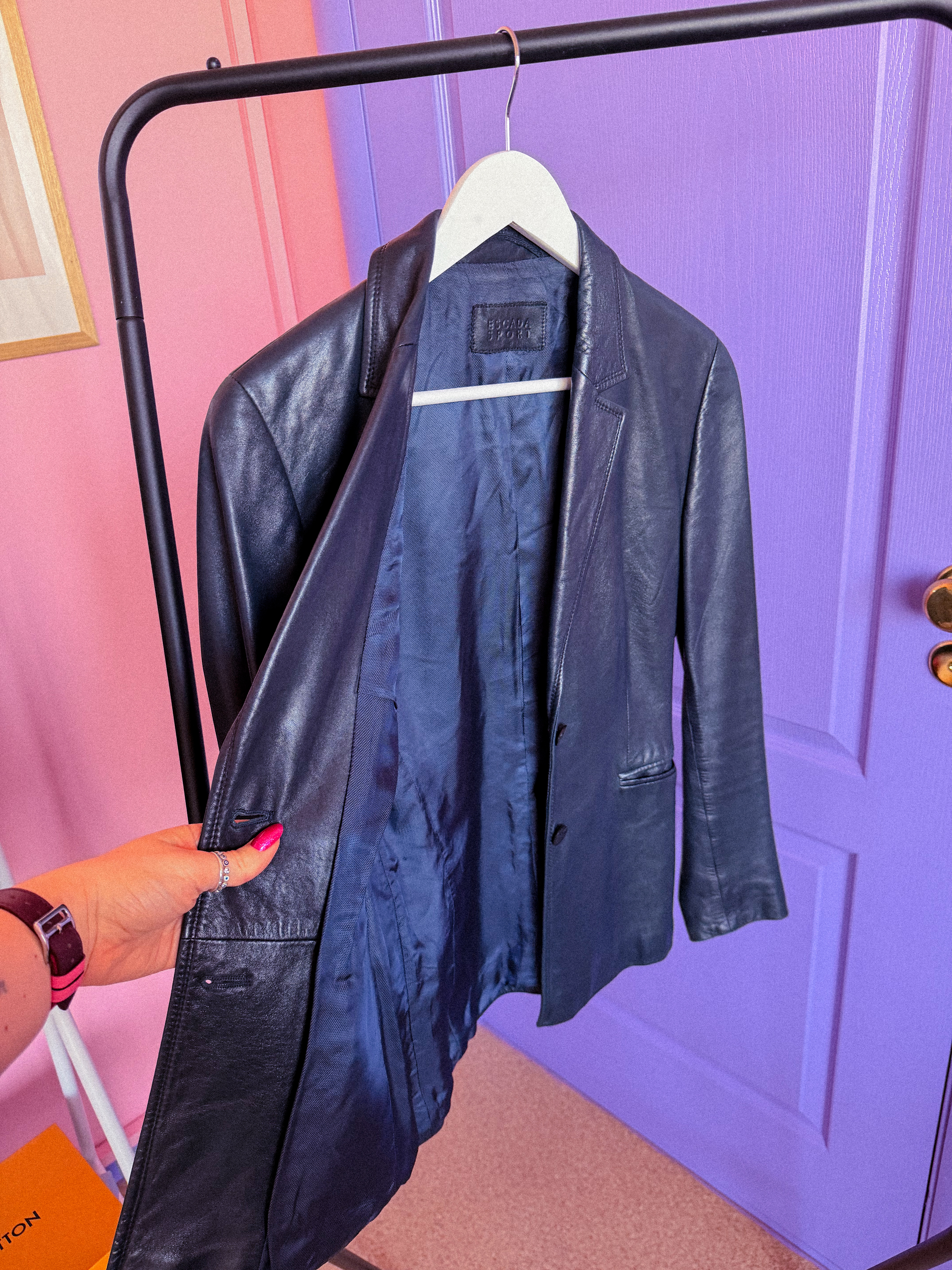 ESCADA odinis švarkas