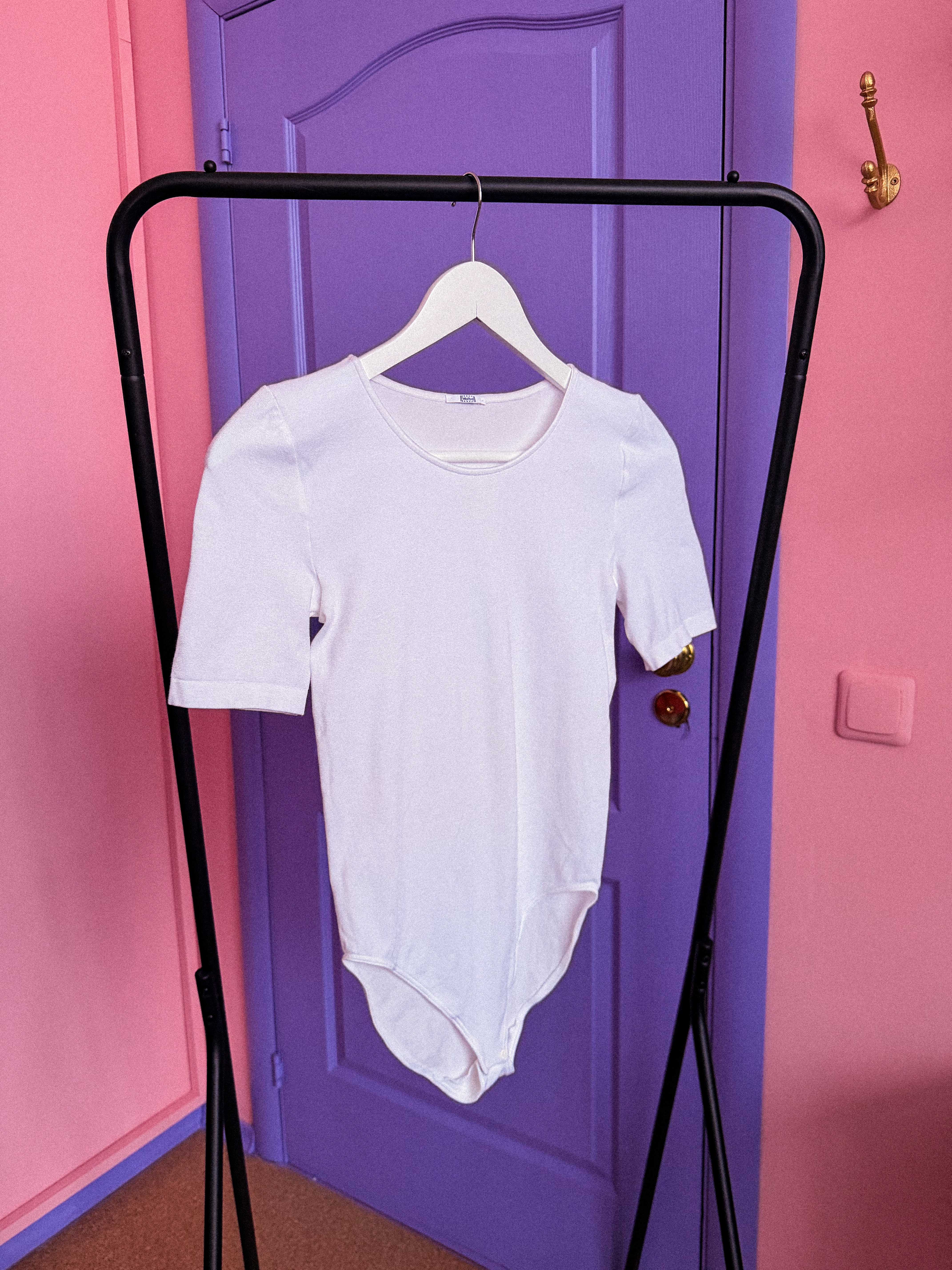 WOLFORD baltas bodis