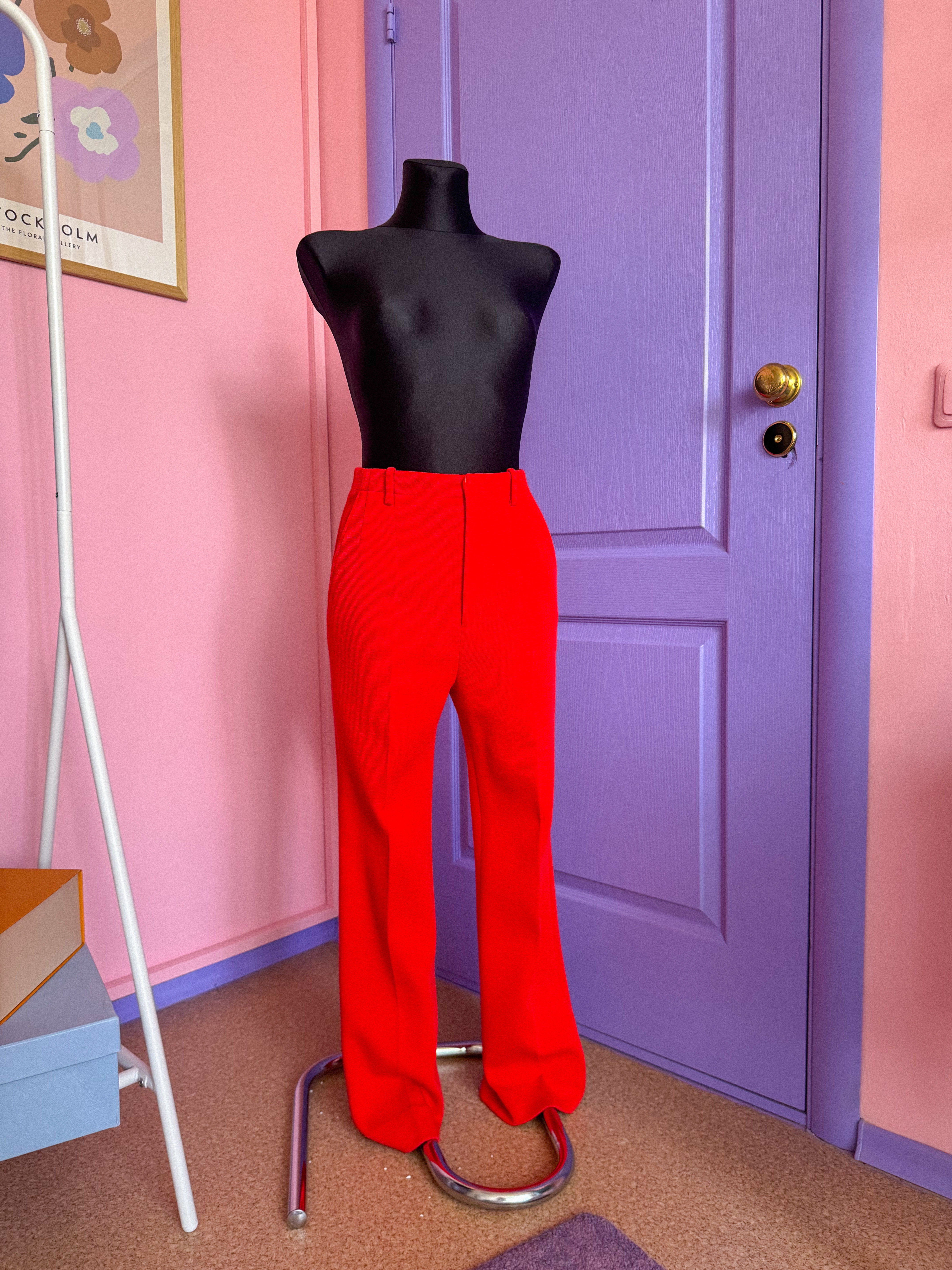 SAINT LAURENT raudonos kelnės