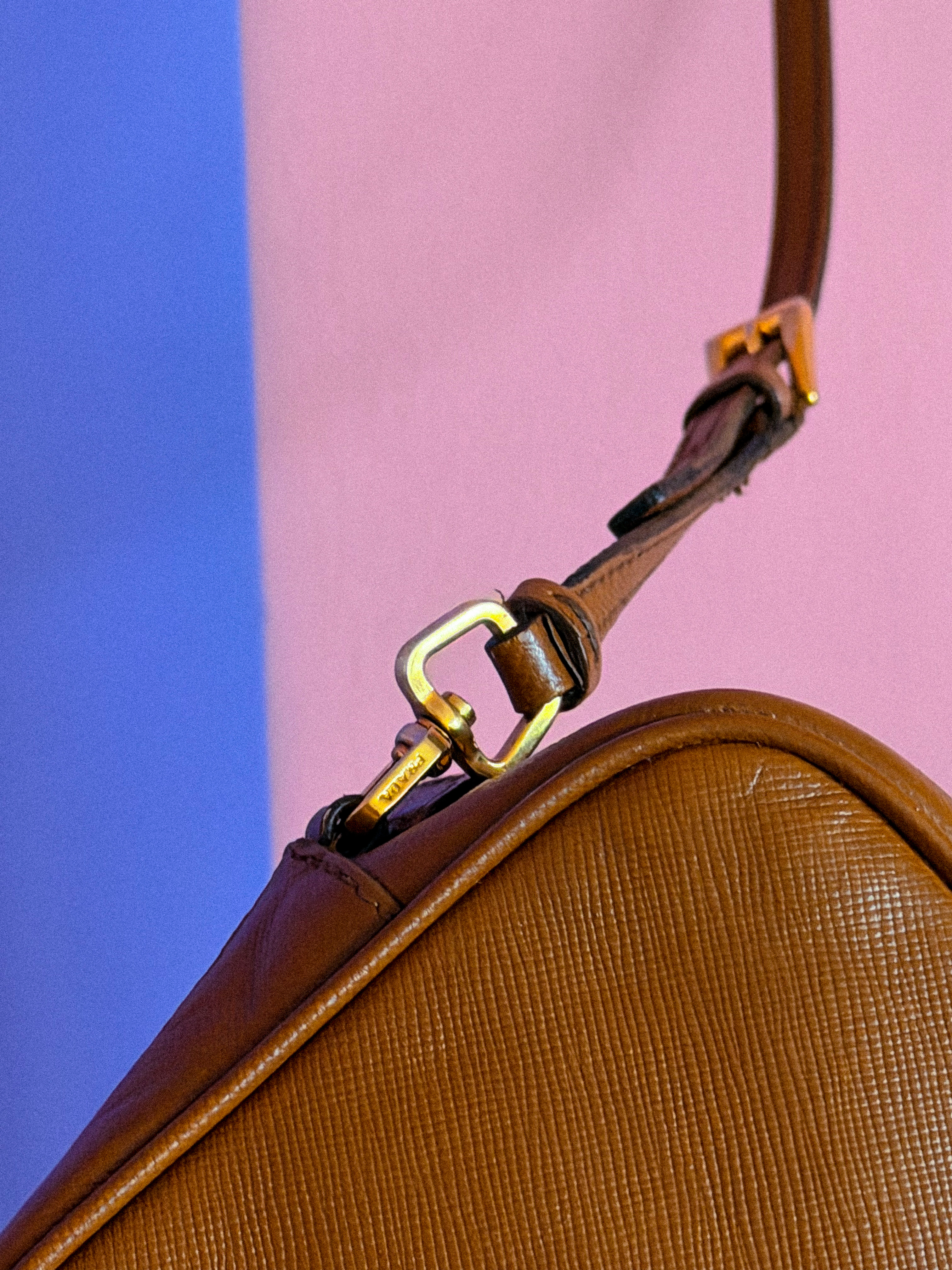 PRADA tobula rankinė