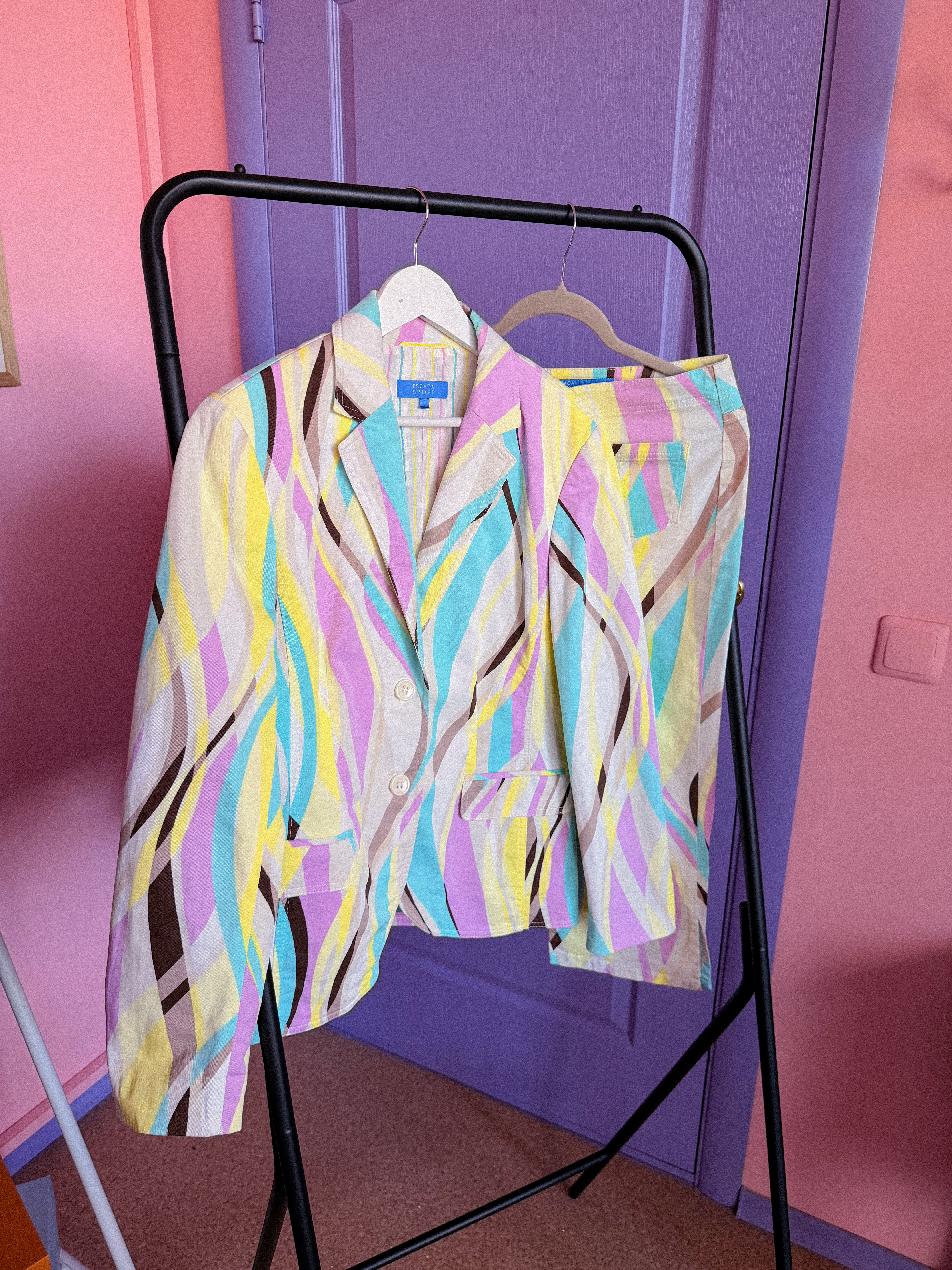 ESCADA kelnių kostiumėlis