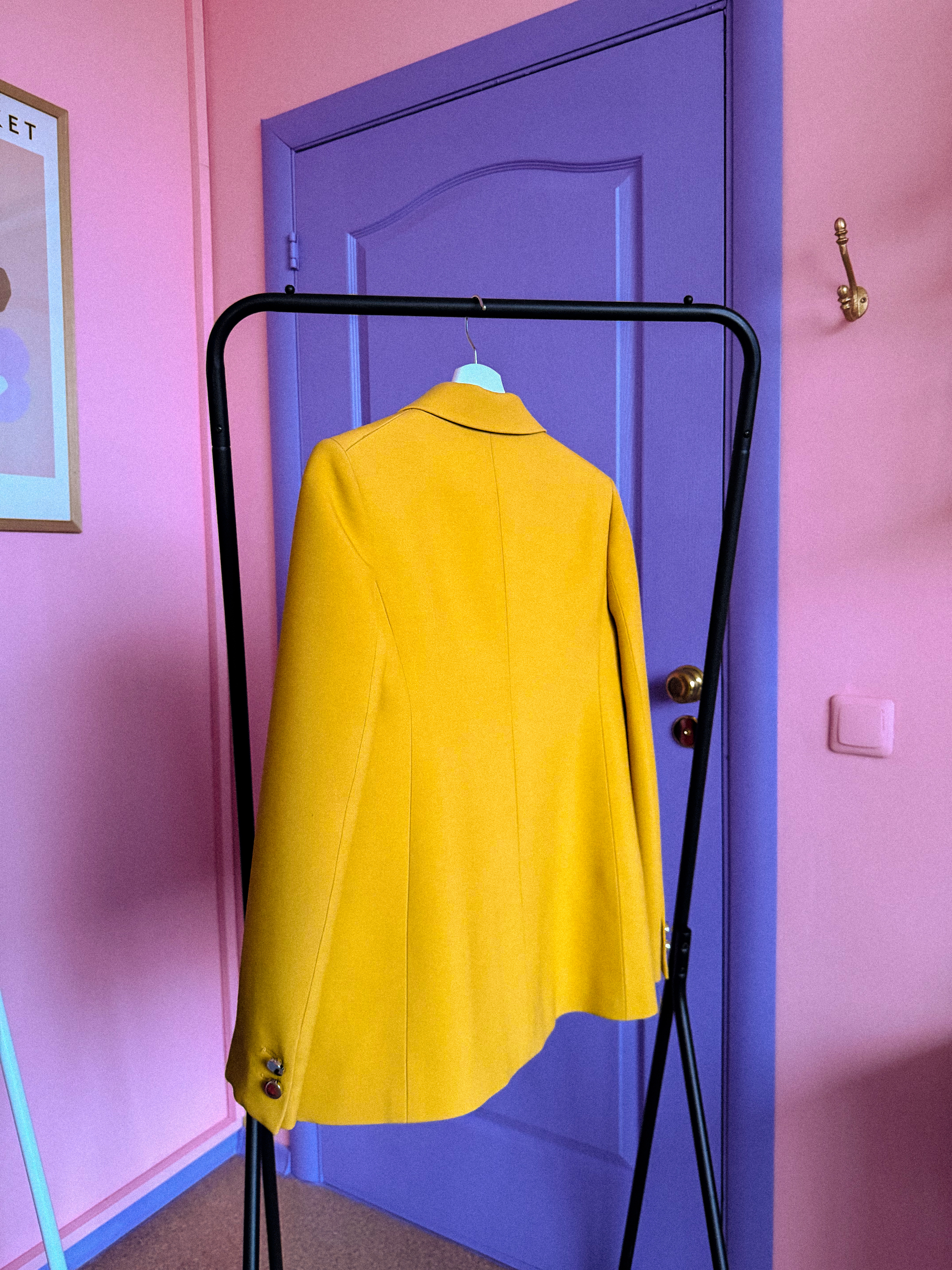 GUCCI garstyčių spalvos švarkas