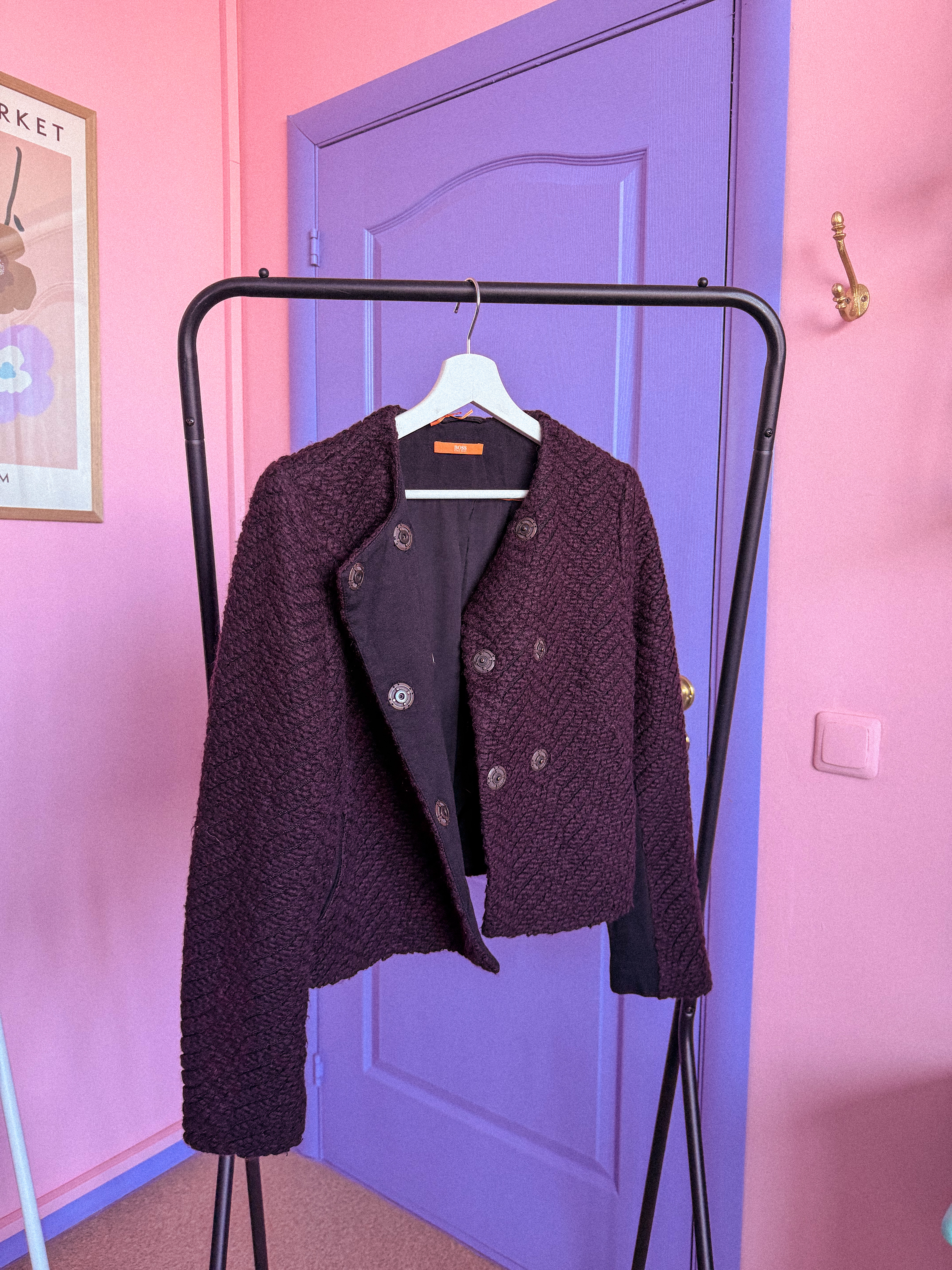 BOSS baklažano spalvos švarkelis