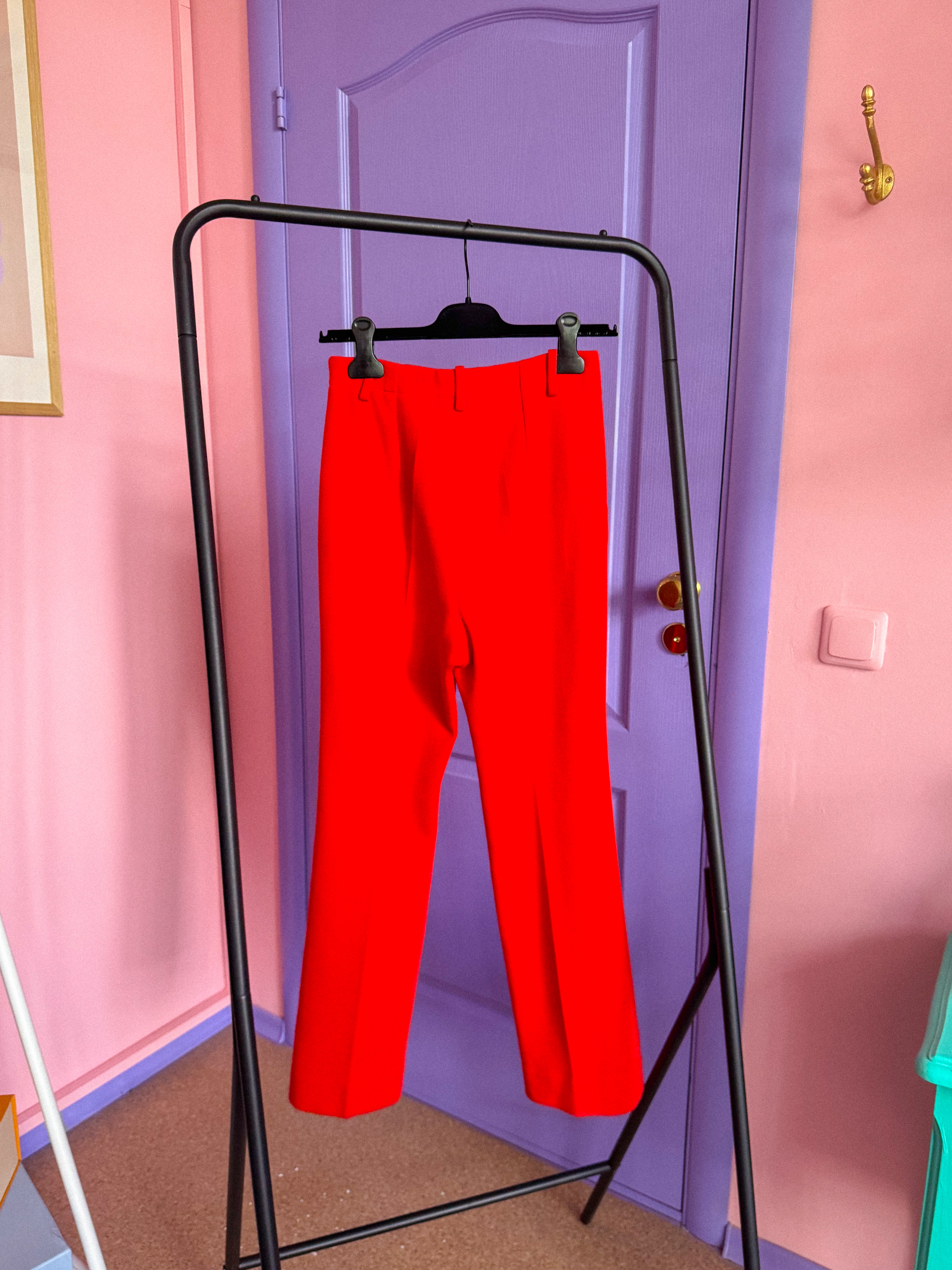 SAINT LAURENT raudonos kelnės