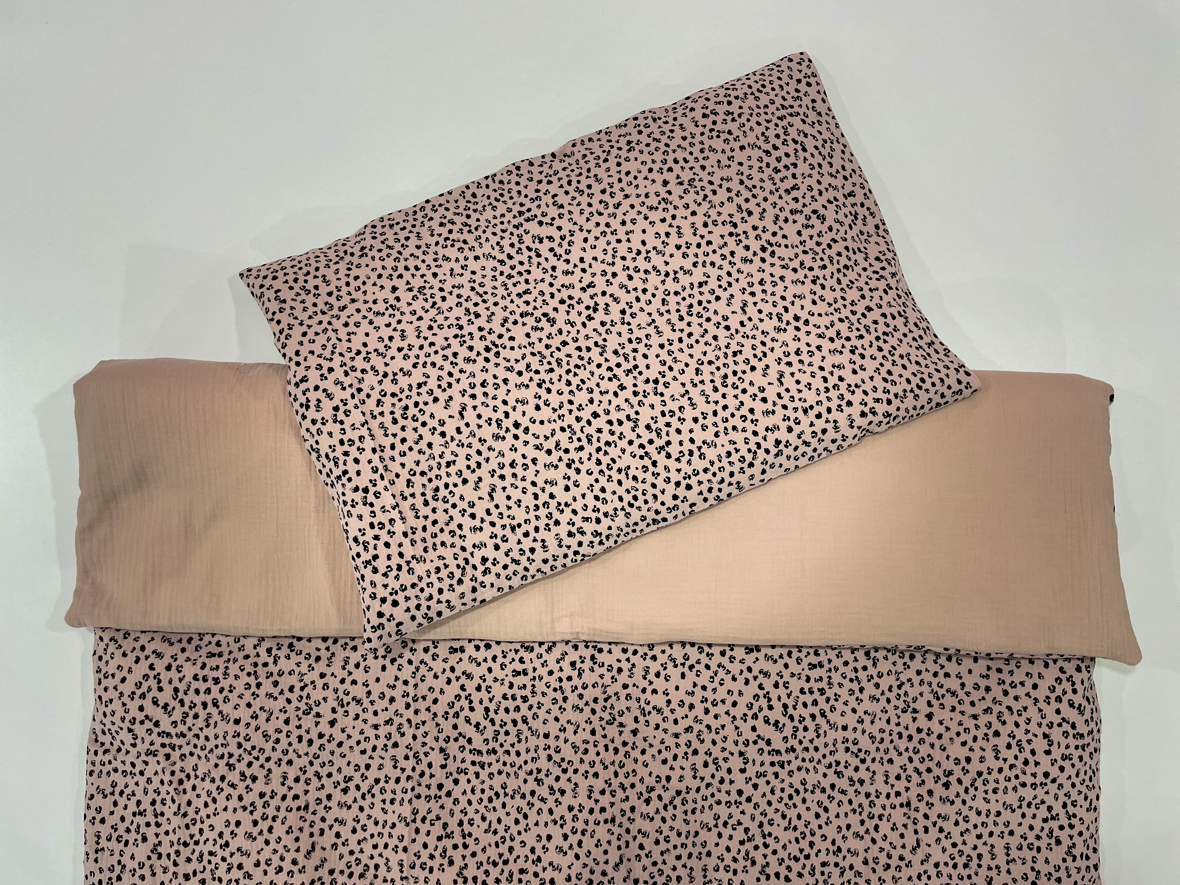 Muslino pagalvės užvalkalas "Wild animal print"