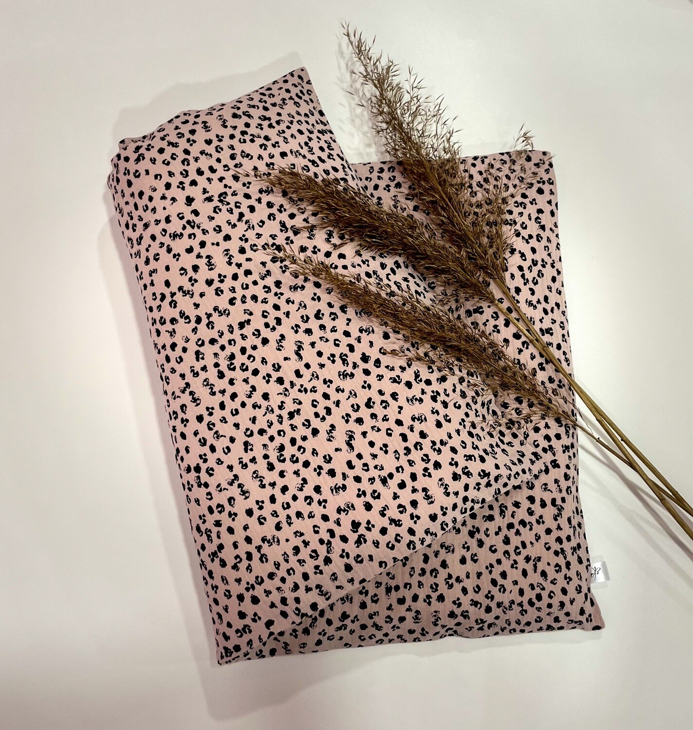 Muslino pagalvės užvalkalas "Wild animal print"